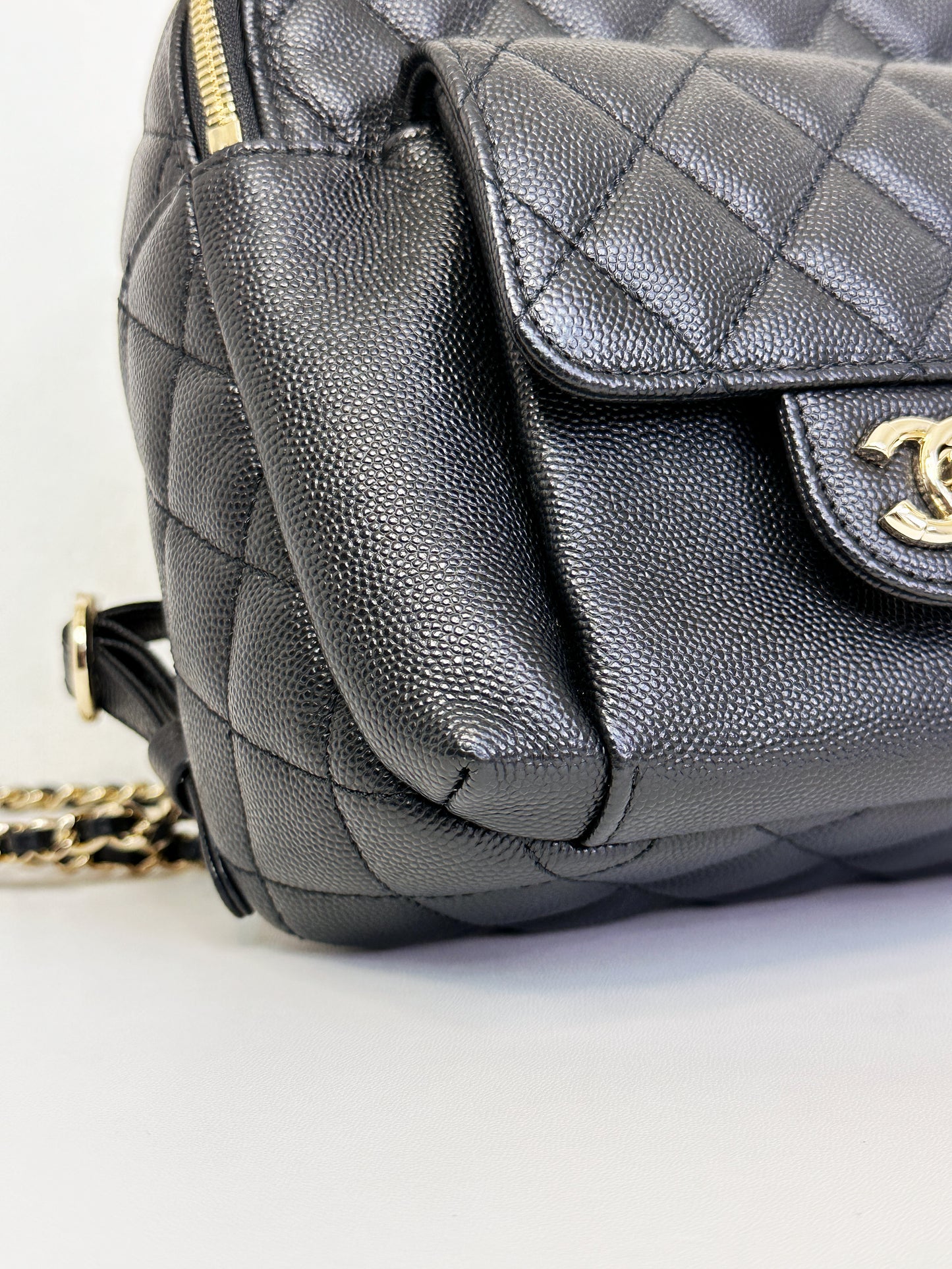 Chanel CC Day Backpack Quilted Caviar Mini Black 268 holo card