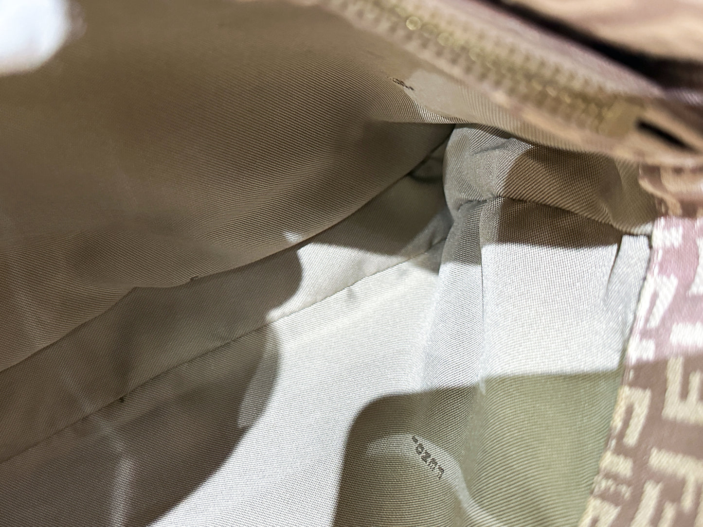 FENDI Zucchino Mamma Baguette Beige Shoulder Bag in Cipria
