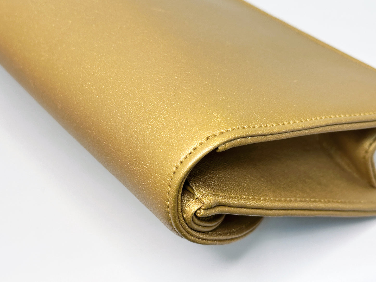 Chanel Lambskin Evening In Egypt Clutch Gold 2815 holo card