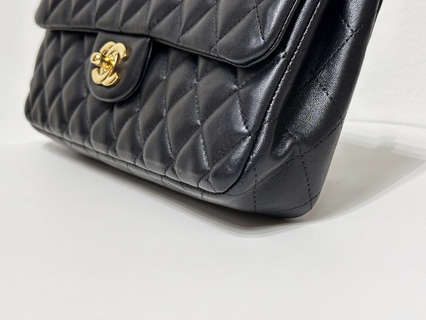 Chanel Lambskin East West Flap Bag Black GHW 1411 holo card