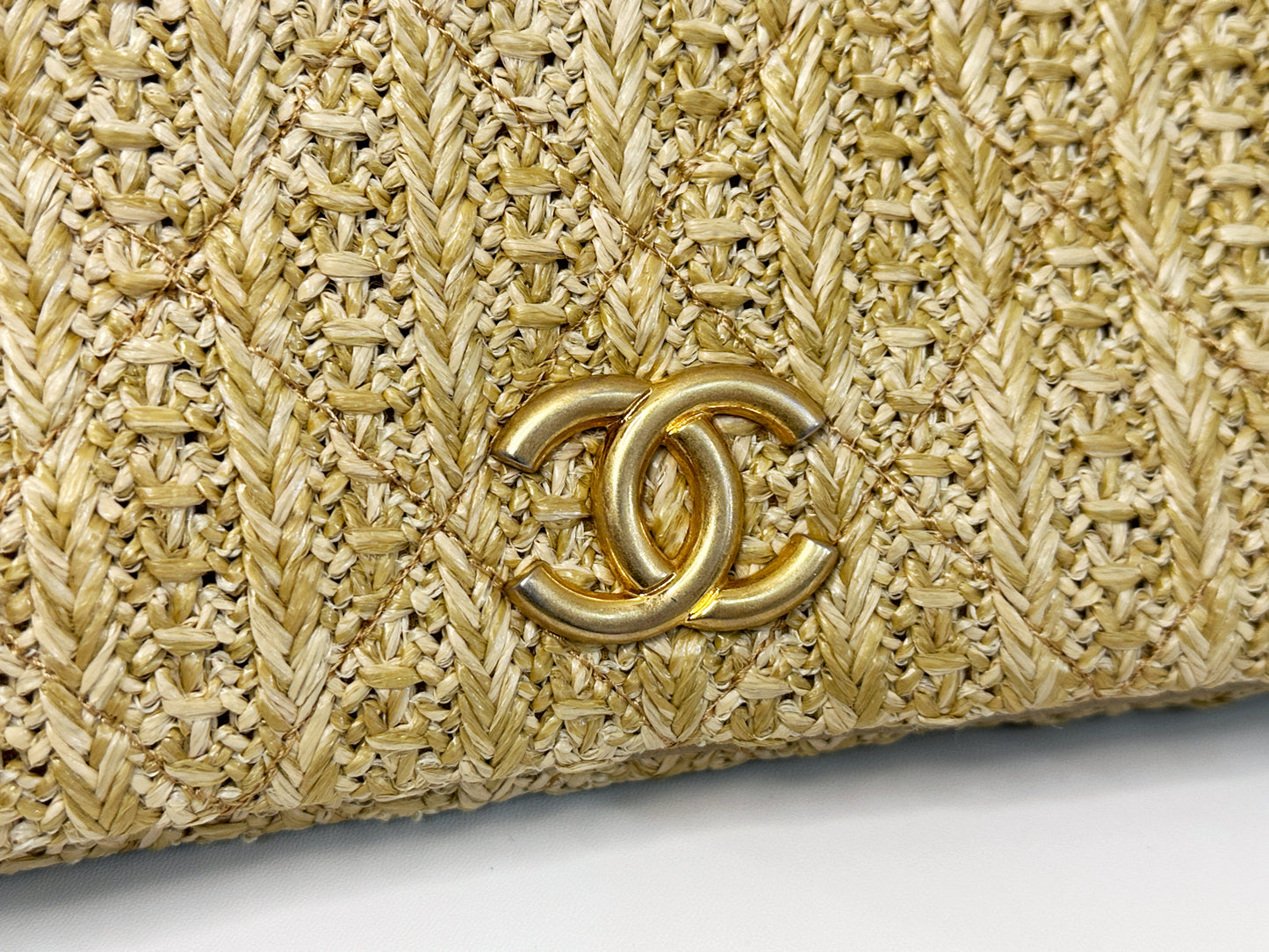 Chanel CC Woven Clutch Gold Natural Raffia Antique Gold Hardware 2502 holo