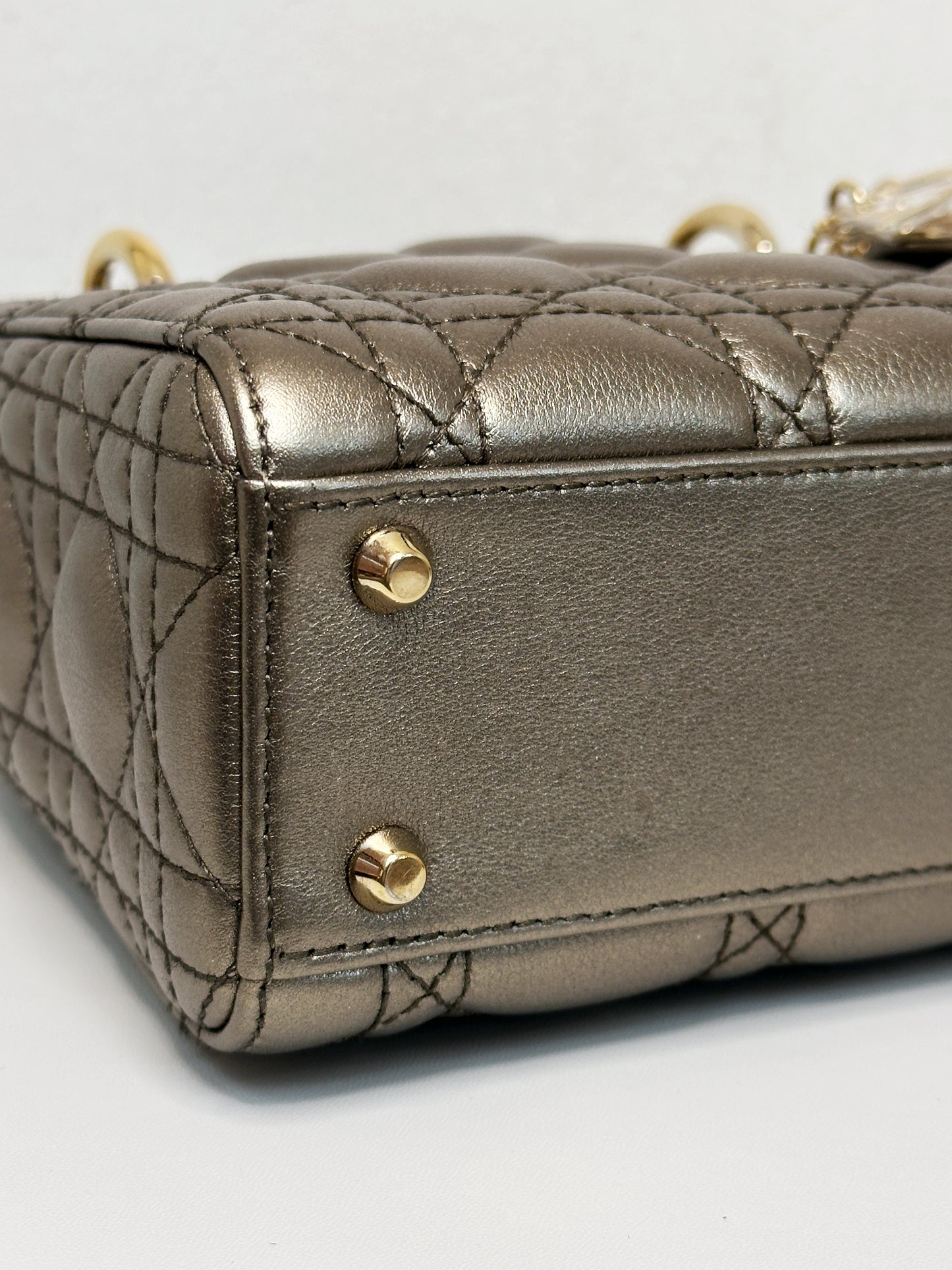 CHRISTIAN DIOR LADY MINI CALFSKIN CANNAGE BRONZE METALLIC GOLDEN HARDWARE CHAIN STRAP