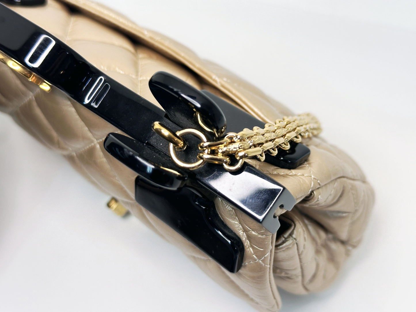 Chanel Aged Calfskin Quilted 2.55 Reissue Mini Hanger Flap Gold 2355 holo card