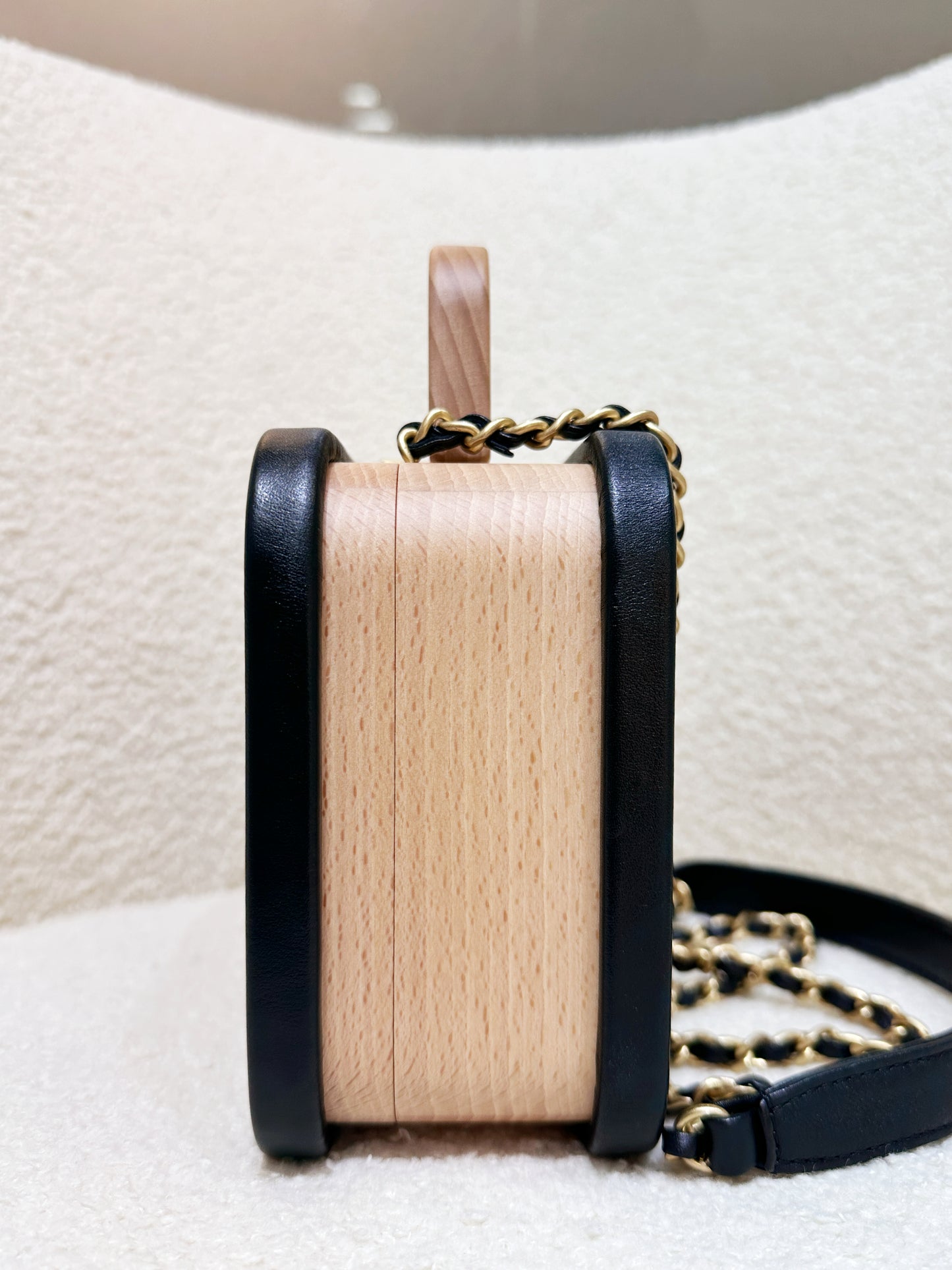 Chanel Beech Wood Lambskin CC Vanity Case Black PHOT microchip