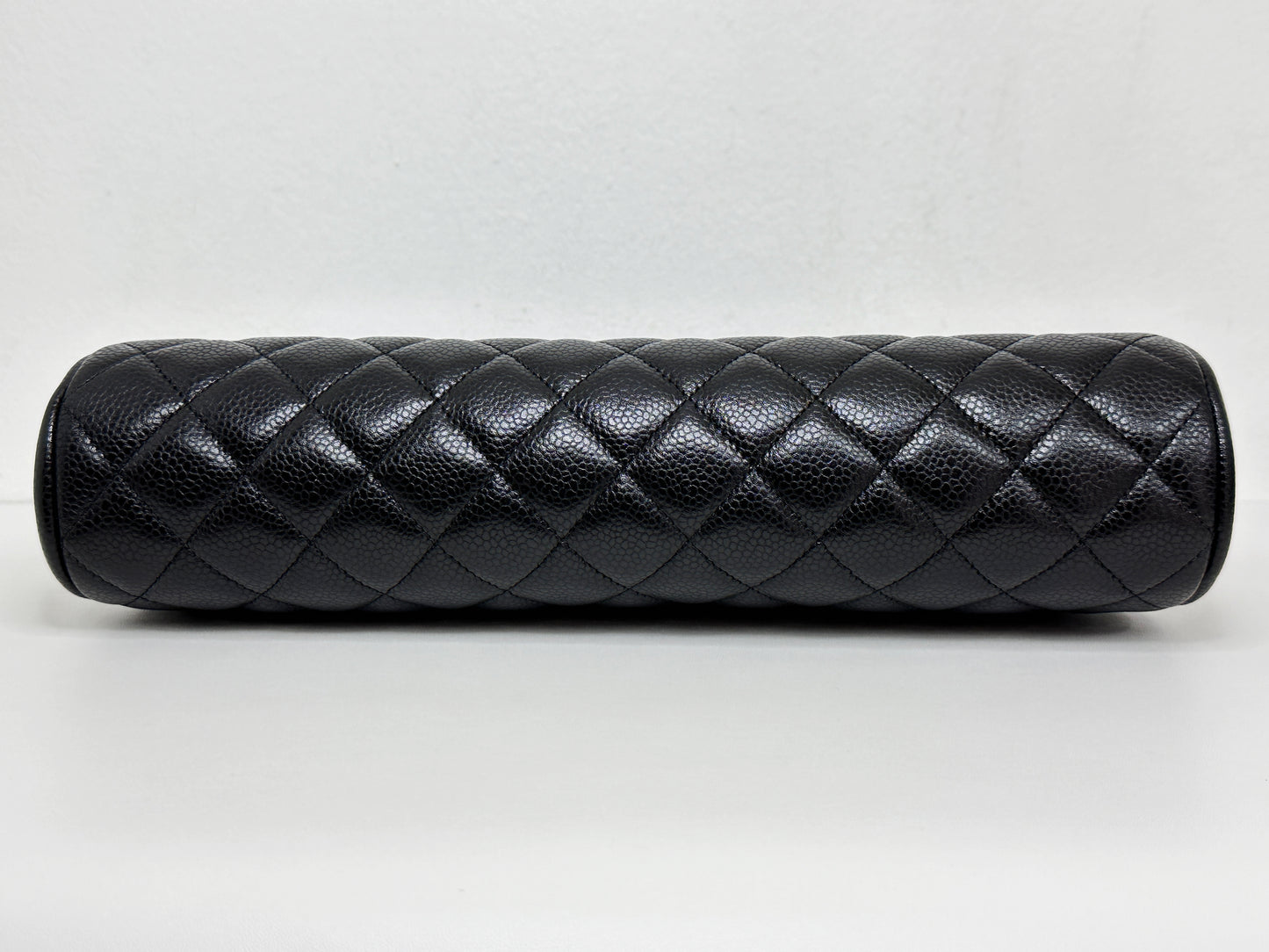 Chanel Quilted Timeless Kisslock Clutch Black Caviar SHW 1915 holo card