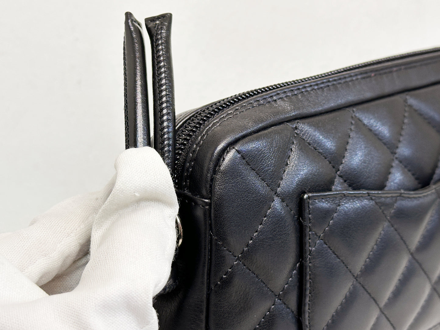 Chanel Calfskin Quilted Cambon Pochette Black White 92 holo card