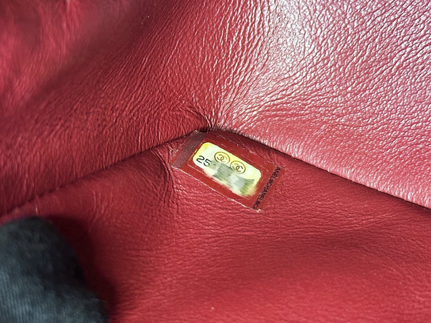 Chanel 18C Timeless Classic Caviar Mini Rectangular Flap Iridescent Maroon 2515 holo card