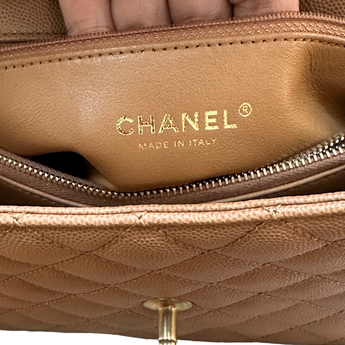 Chanel CoCo Handle Medium Caramel Brown Grained Calfskin with Gold Hardware