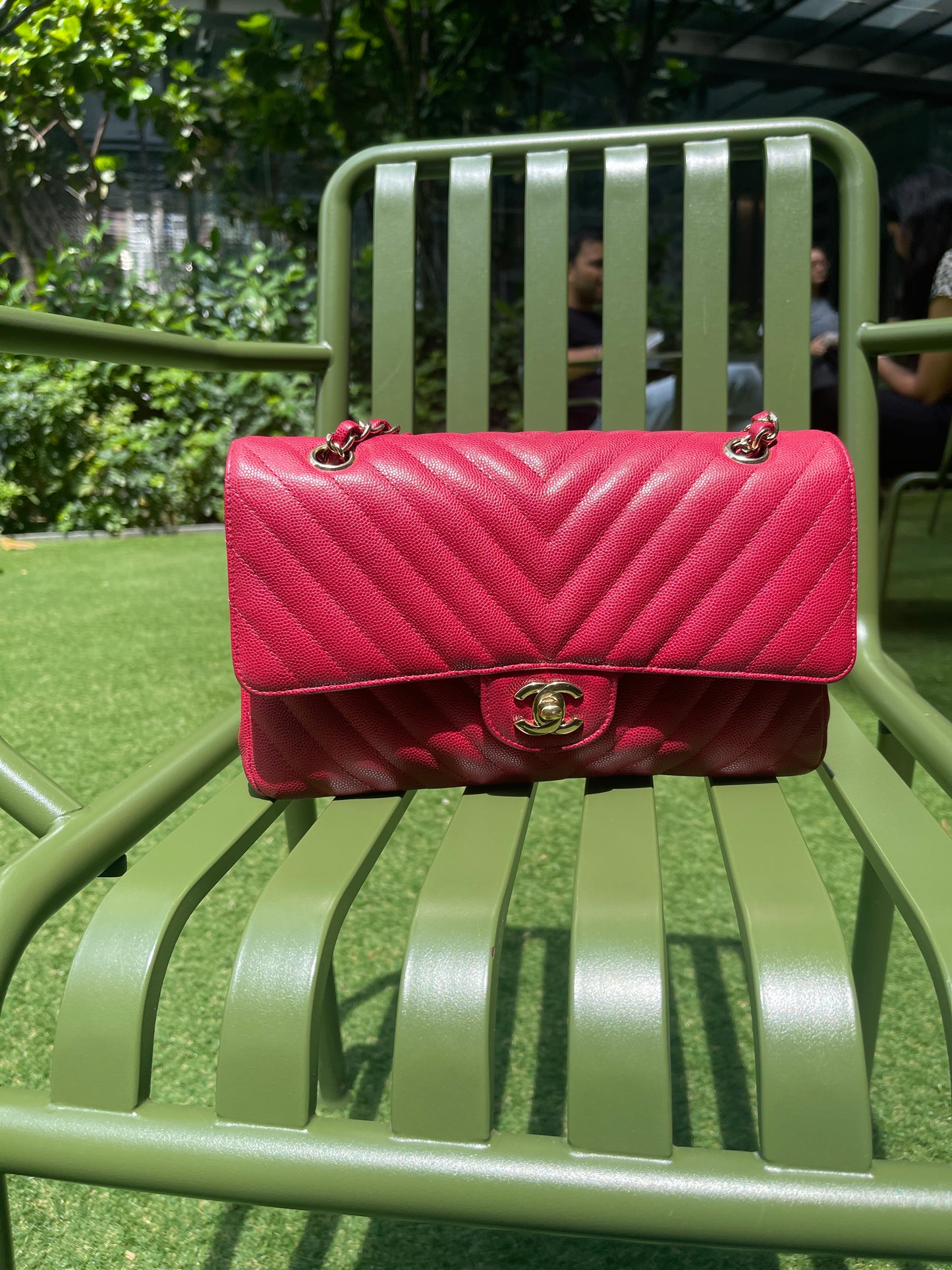 Chanel Medium Chevron Rosy Red Caviar Gold Hardware 18B