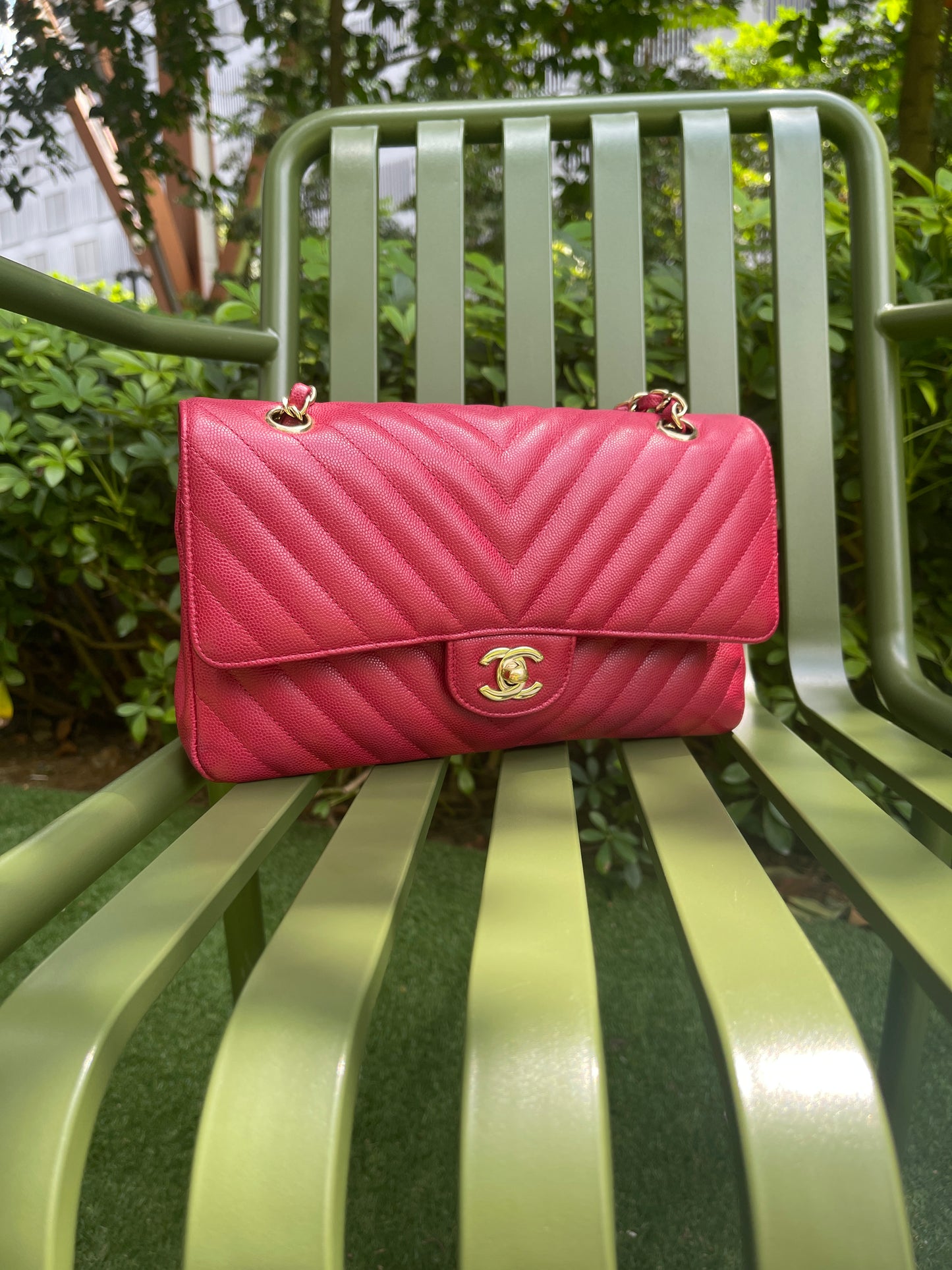 Chanel Medium Chevron Rosy Red Caviar Gold Hardware 18B