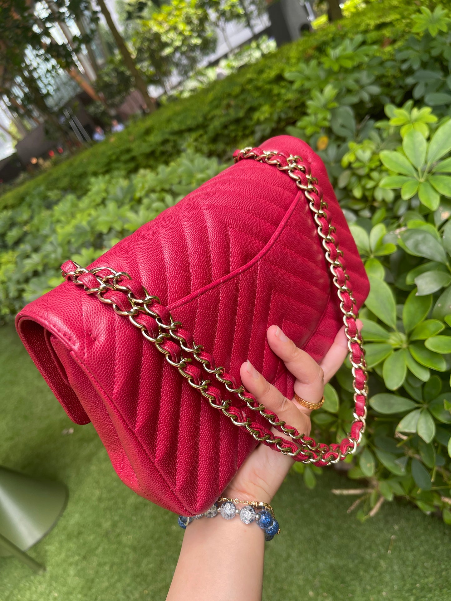Chanel Medium Chevron Rosy Red Caviar Gold Hardware 18B