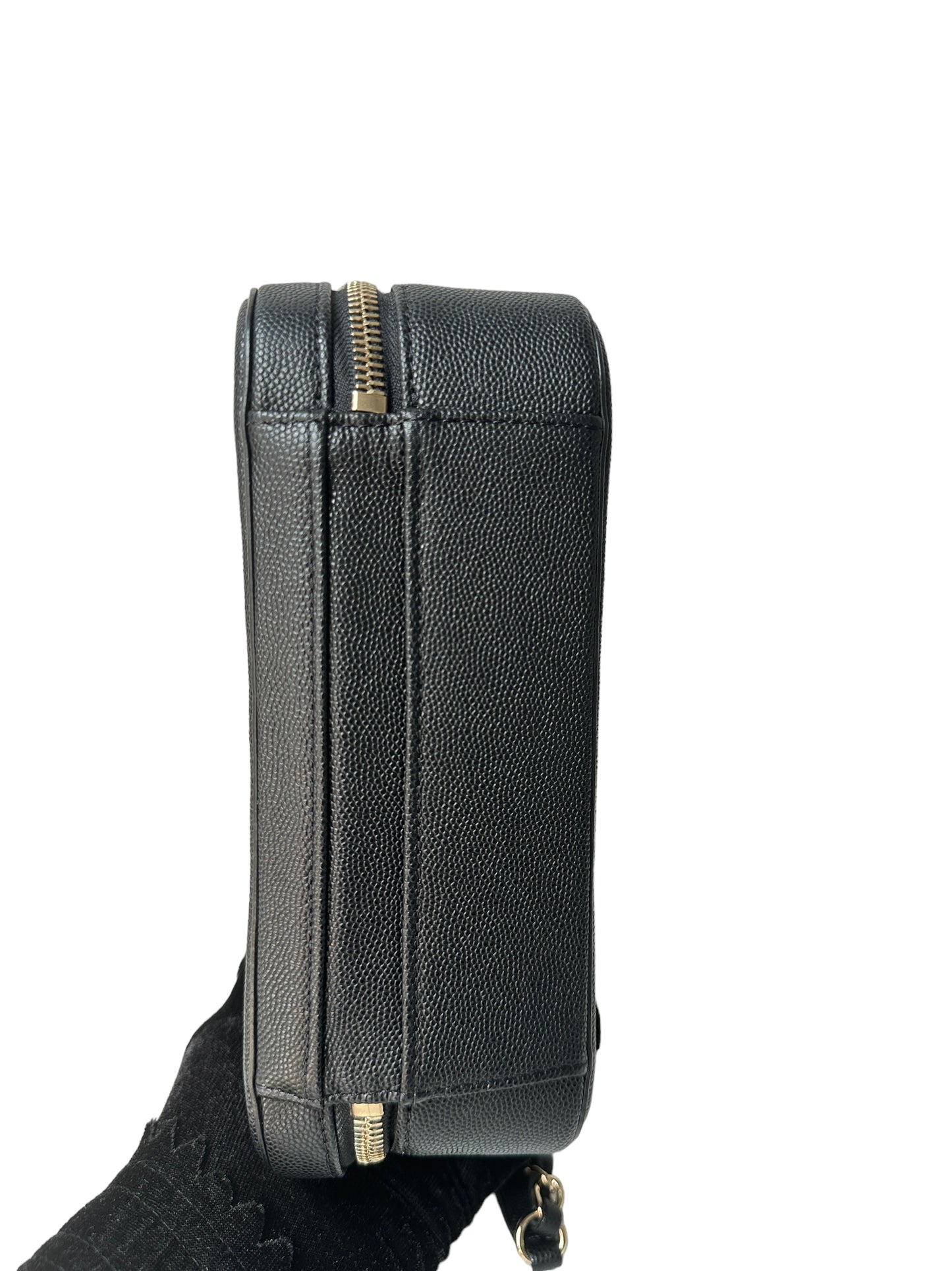Chanel Quilted Medium CC Filigree Vanity Case Black Caviar Gold Hardware