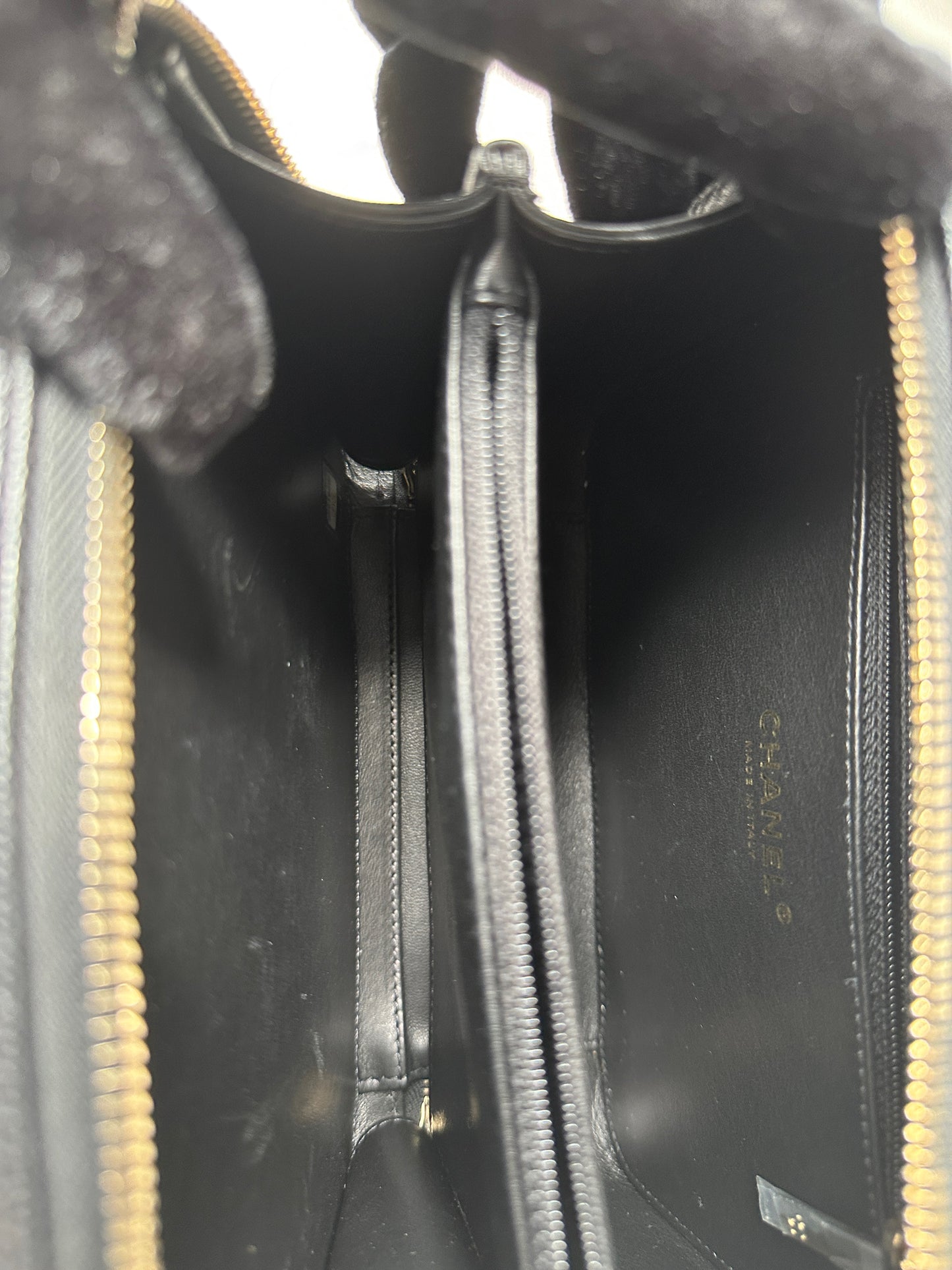 Chanel Quilted Medium CC Filigree Vanity Case Black Caviar Gold Hardware