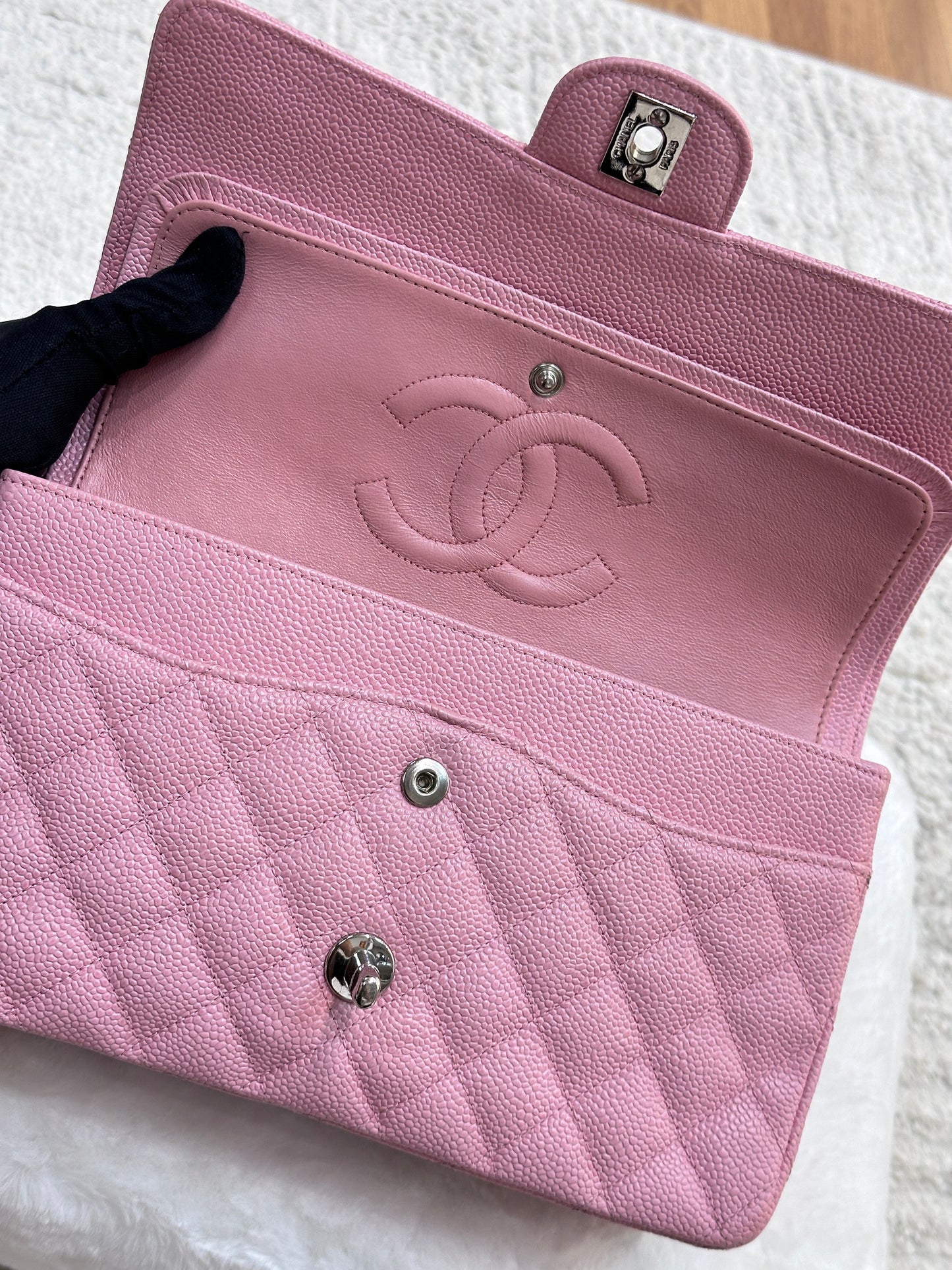 Chanel Medium Caviar Classic Double Flap Pink