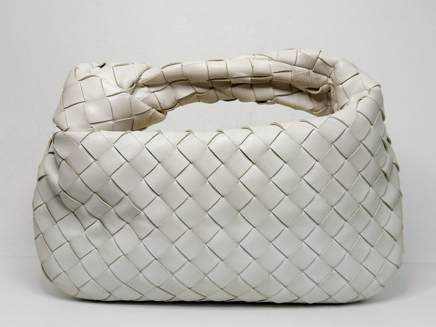 Bottega Veneta White Intrecciato Leather Mini Jodie Bag