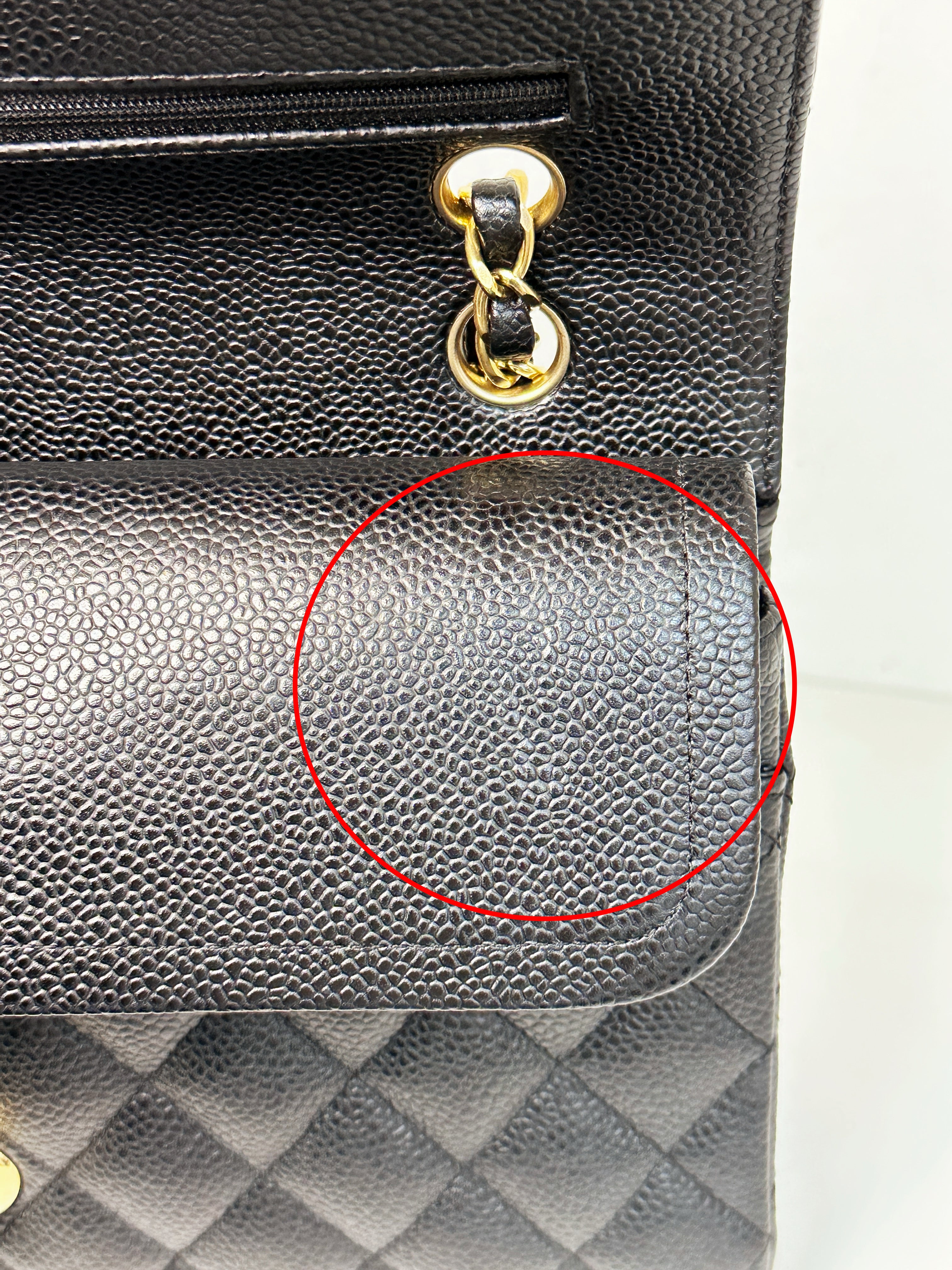 PPreloved Authentic Chanel Vintage  Classic Double Flap Medium Shoulder Bag Black Caviar 24k GHW