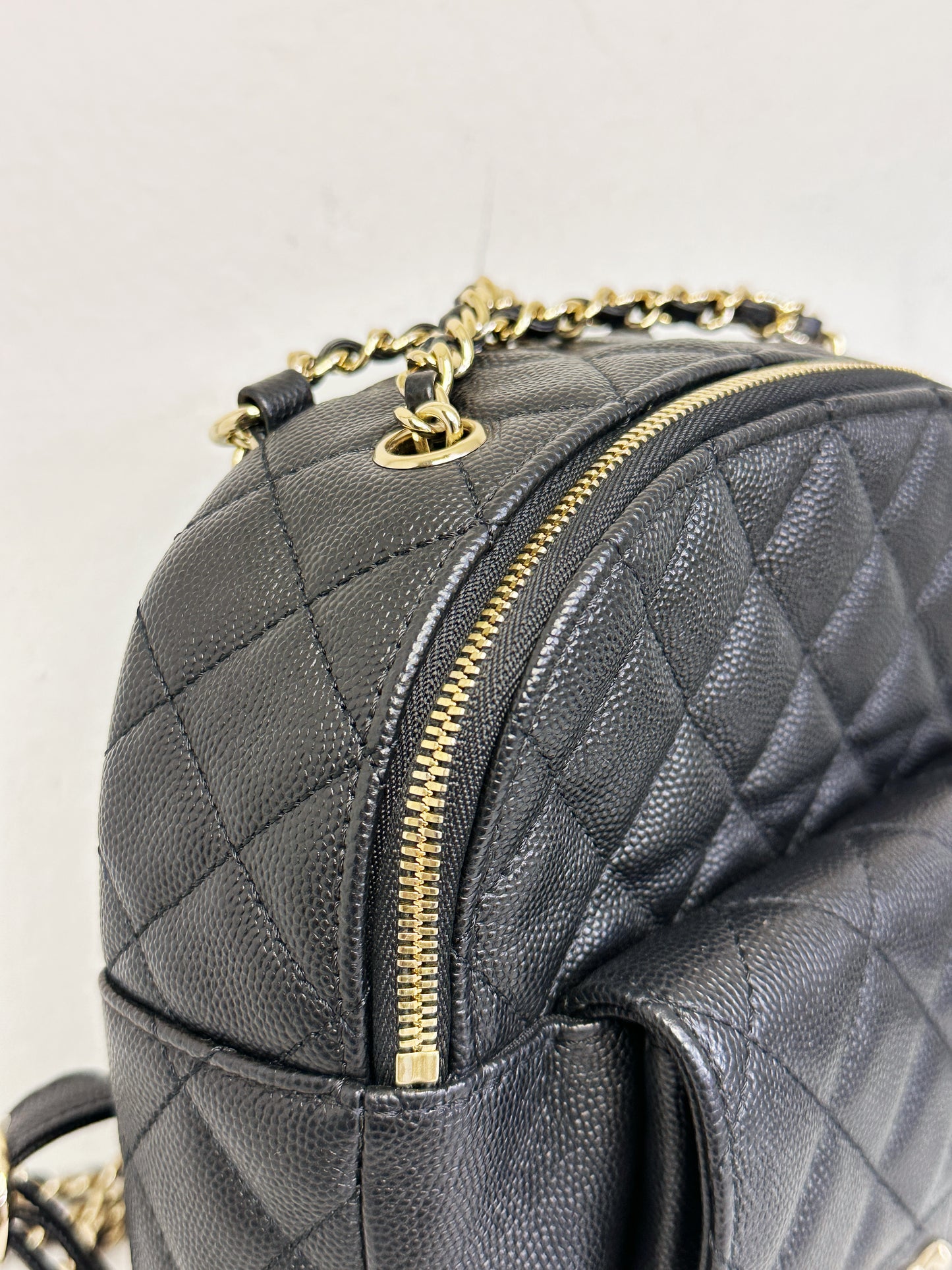 Chanel CC Day Backpack Quilted Caviar Mini Black 268 holo card
