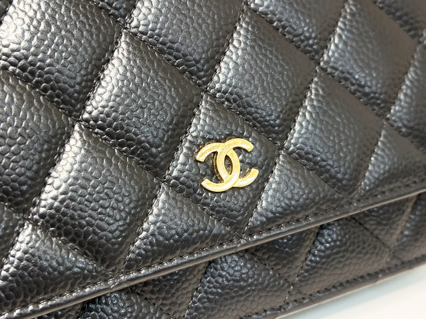 Chanel Classic Wallet on Chain Caviar Black GHW 2859 Holo card