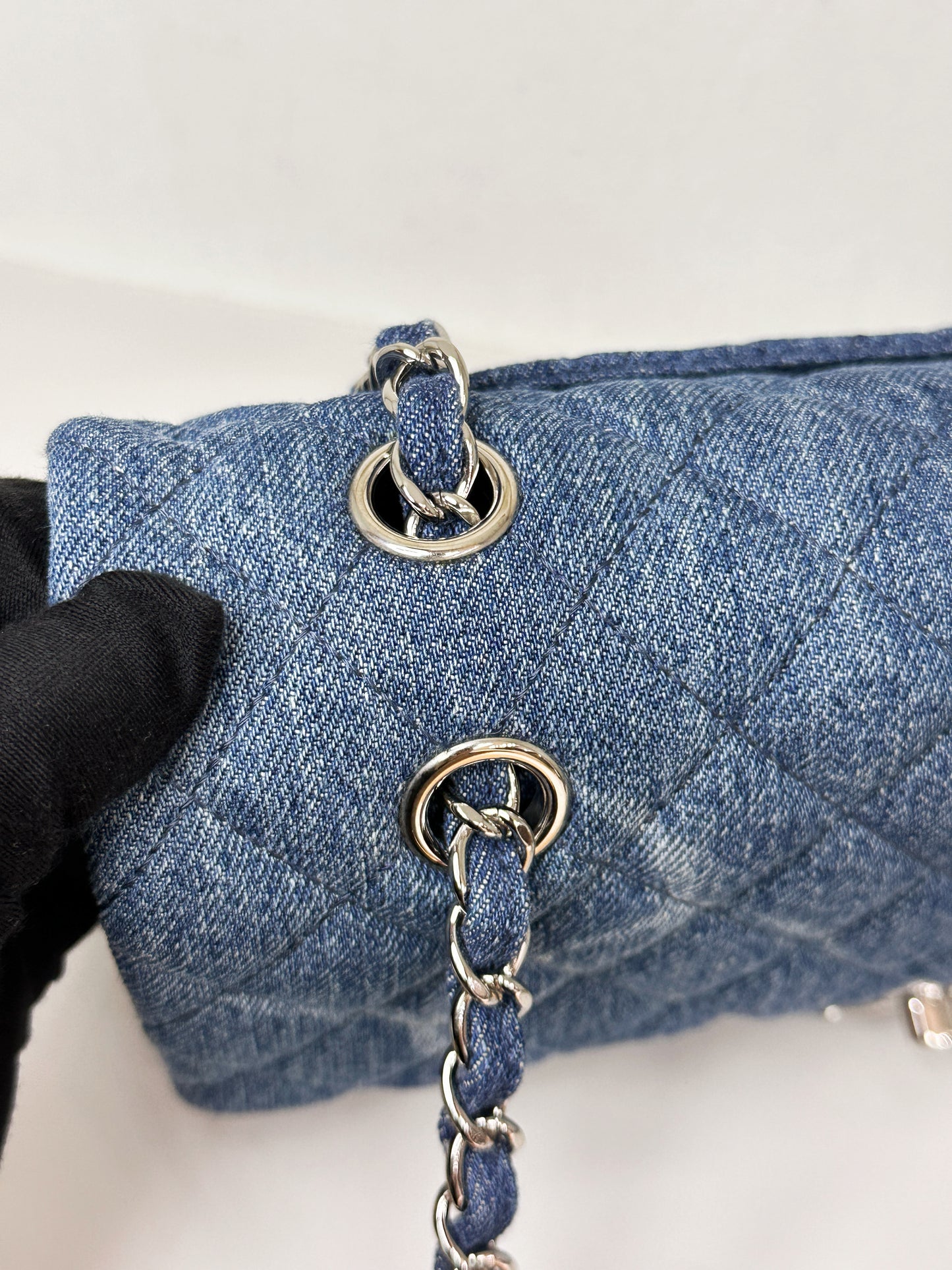 Chanel 20B Medium Blue Denim Quilted CC Single Flap SHW 3045 holo card