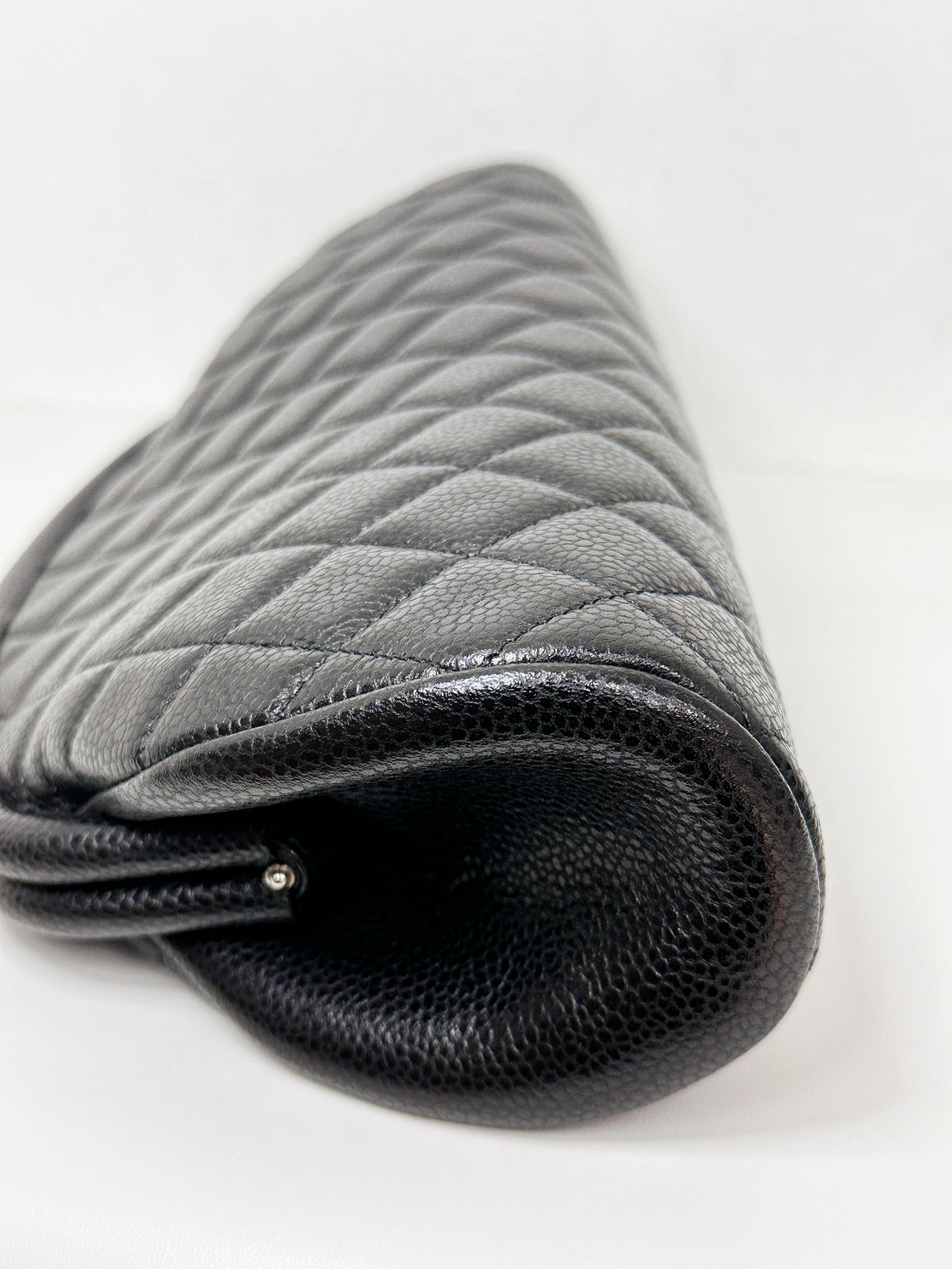 Chanel Quilted Timeless Kisslock Clutch Black Caviar SHW 1915 holo card