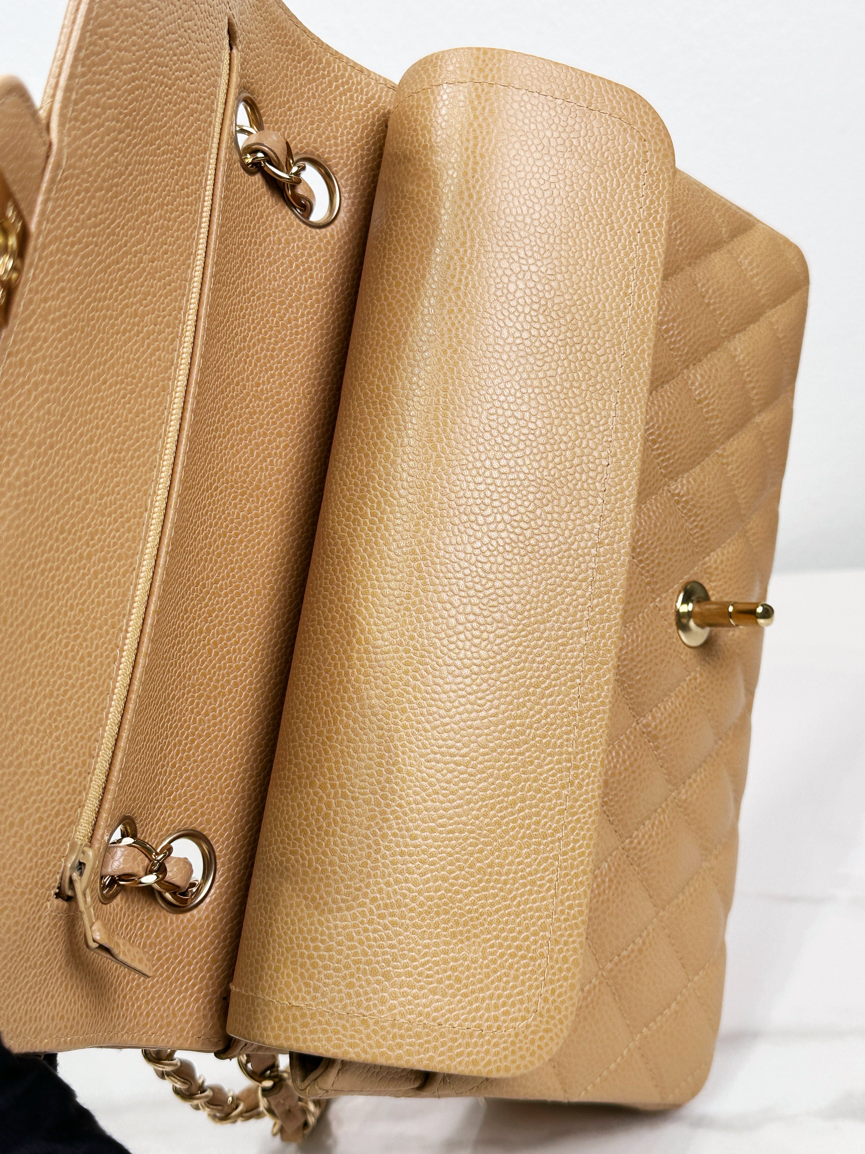 Preloved Authentic Chanel Vintage 24kGold Medium Caviar Quilted Double Flap Beige Bag