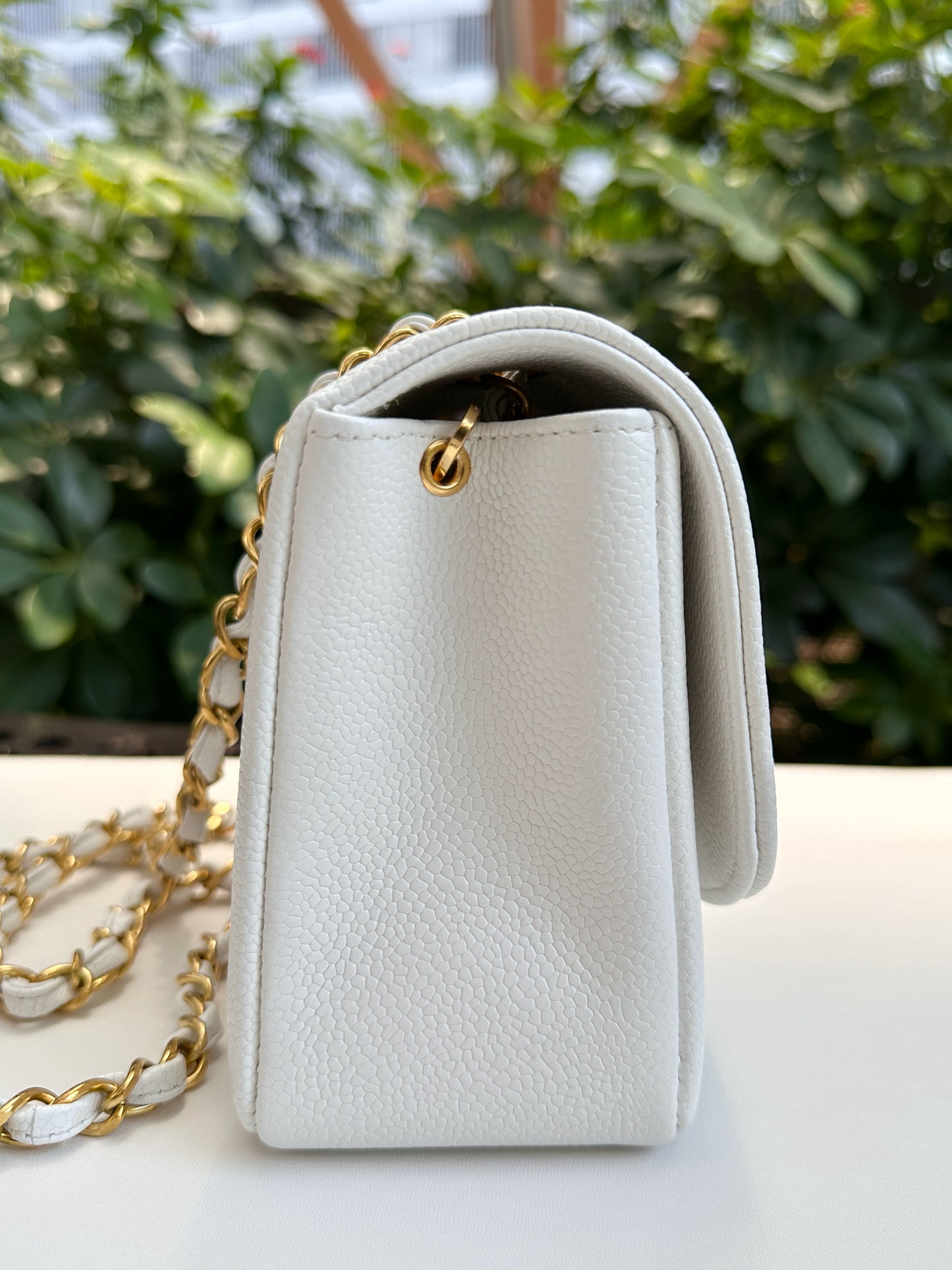 Chanel Vintage Quilted Diana Flap Bag Caviar White 33 holo card