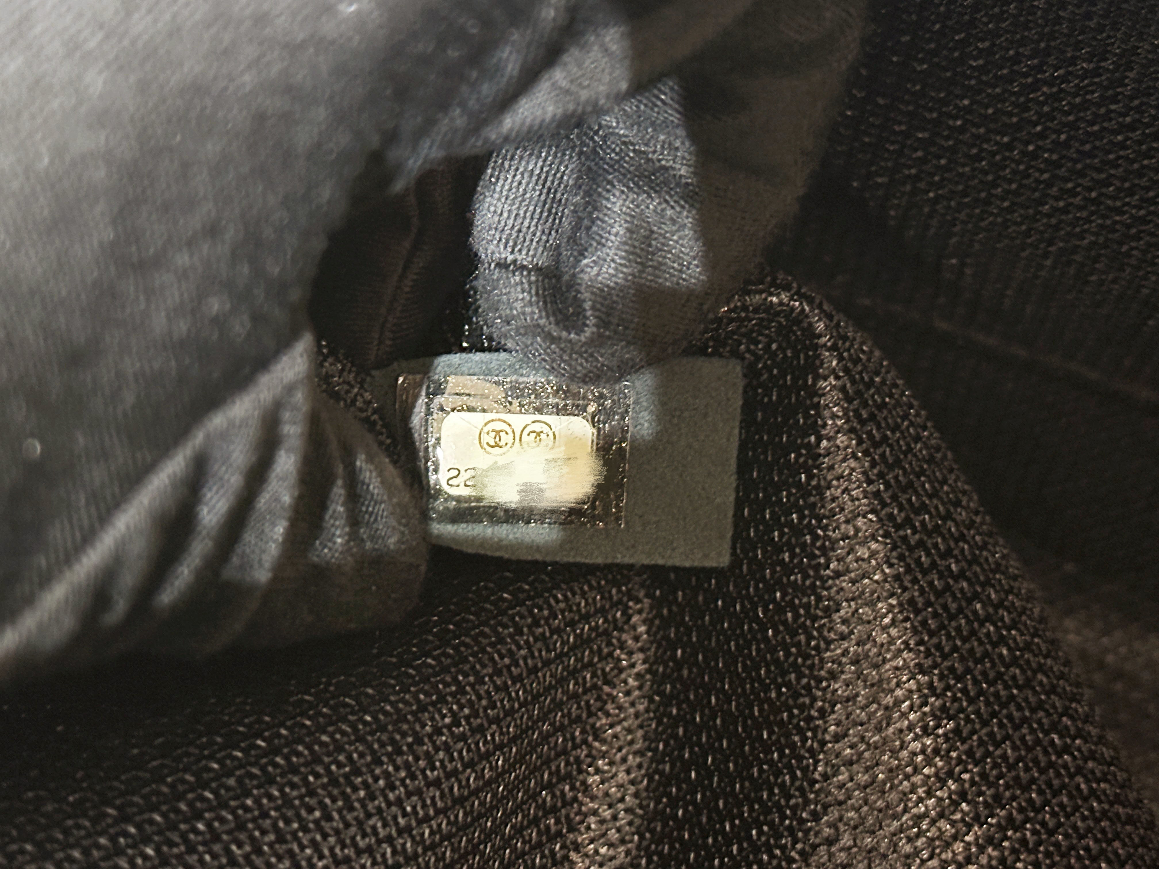 Chanel 2017 Caviar Classic Quilted XXL Travel Flap shoulder bag Metallic Silver SHW 2257 holo card