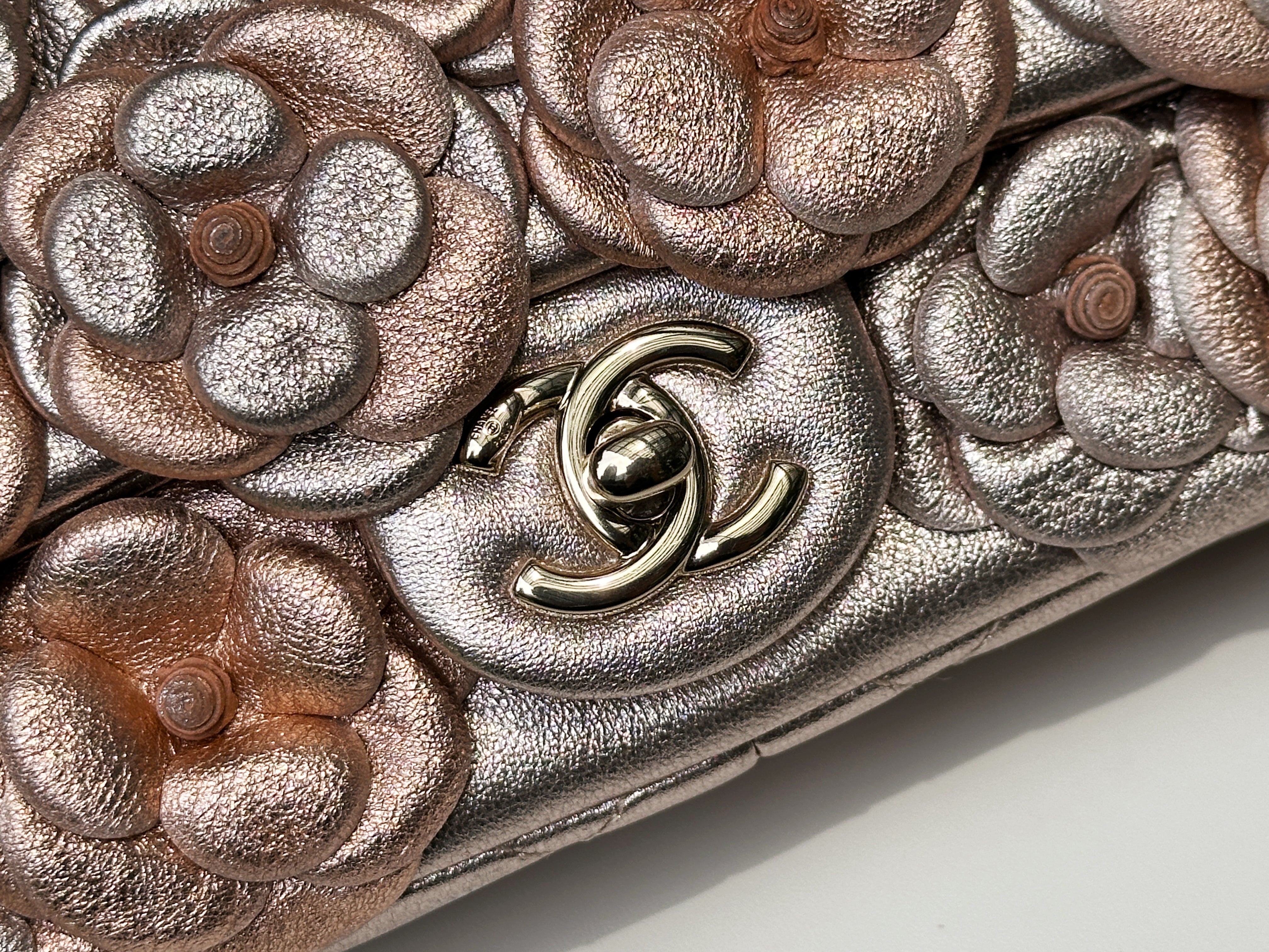 Chanel Camellia Mini Metallic Rose Gold/Pink Lambskin Gold Hardware 2078 holo card