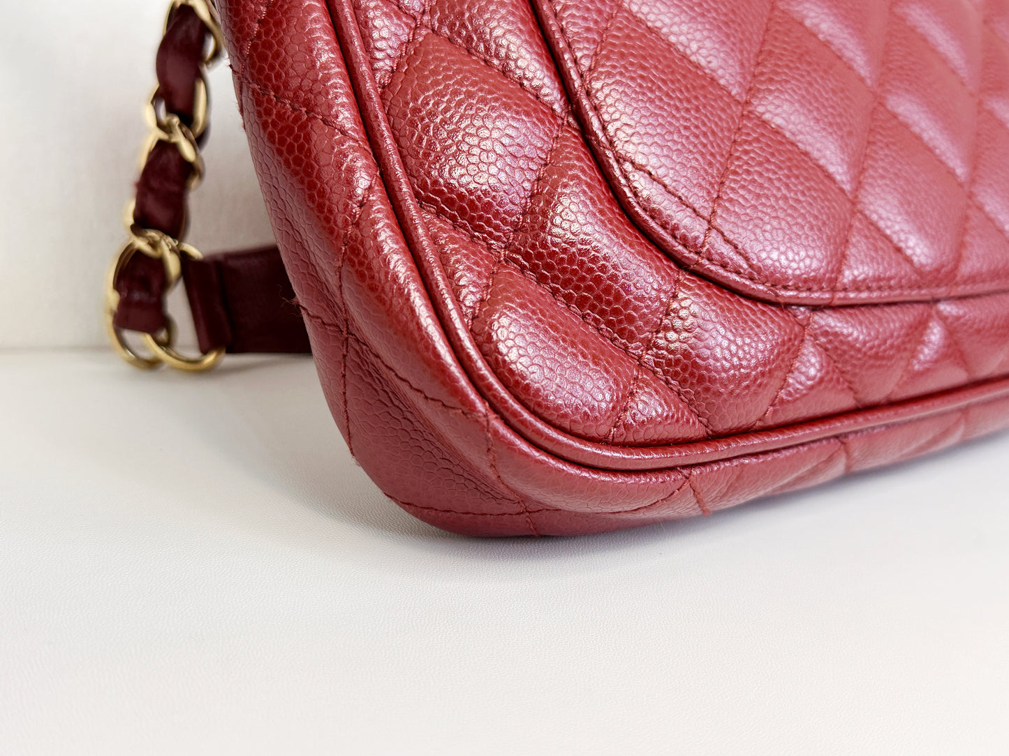 Chanel Small Caviar Quilted Pochette Shoulder Bag Red GHW