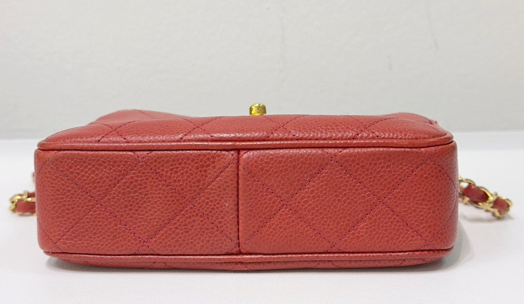 Chanel Caviar Quilted Camera Case Red