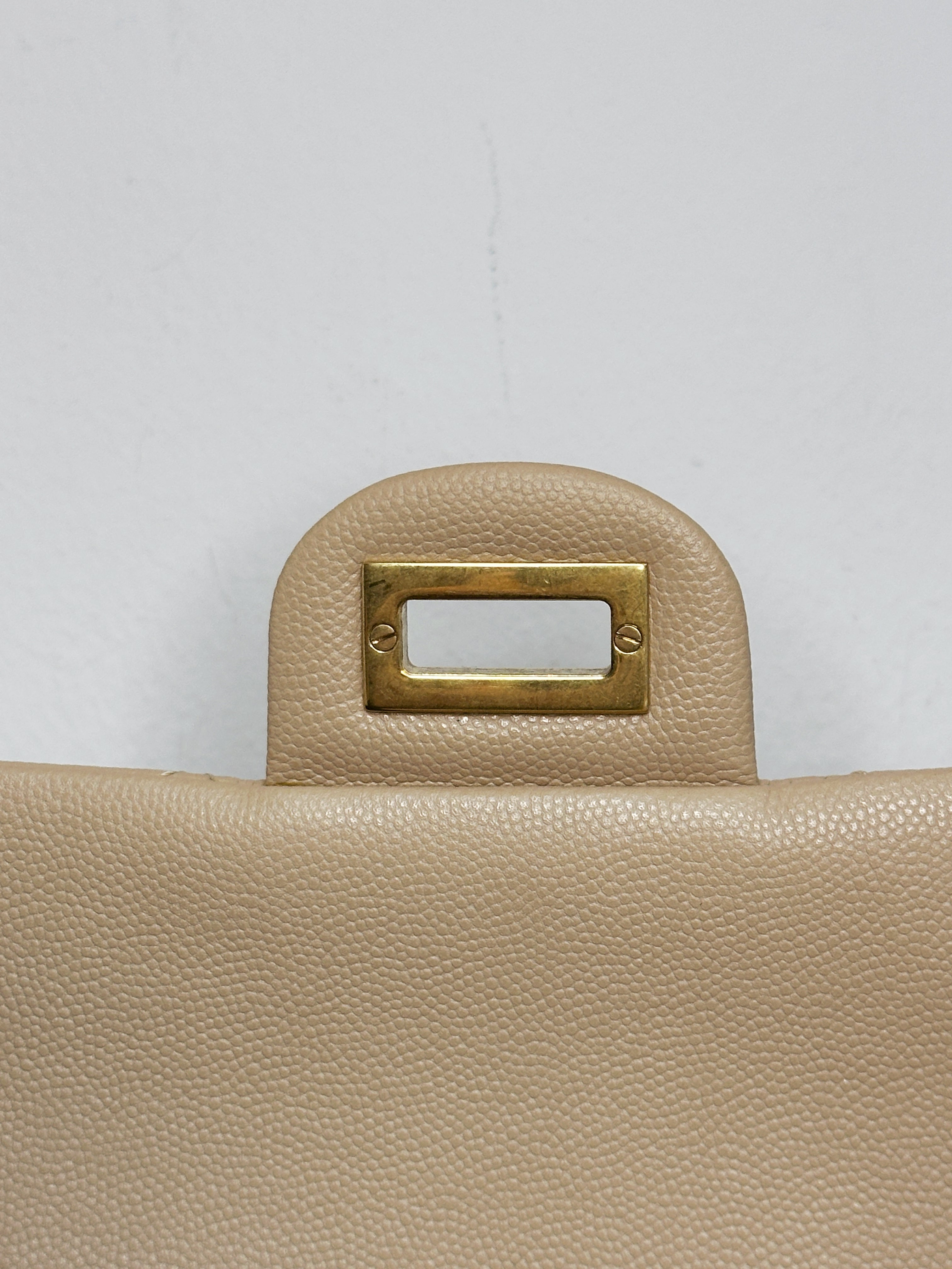 Chanel Classic Quilted Caviar 2.55 Reissue Flap Bag Beige 226 2353 holo card