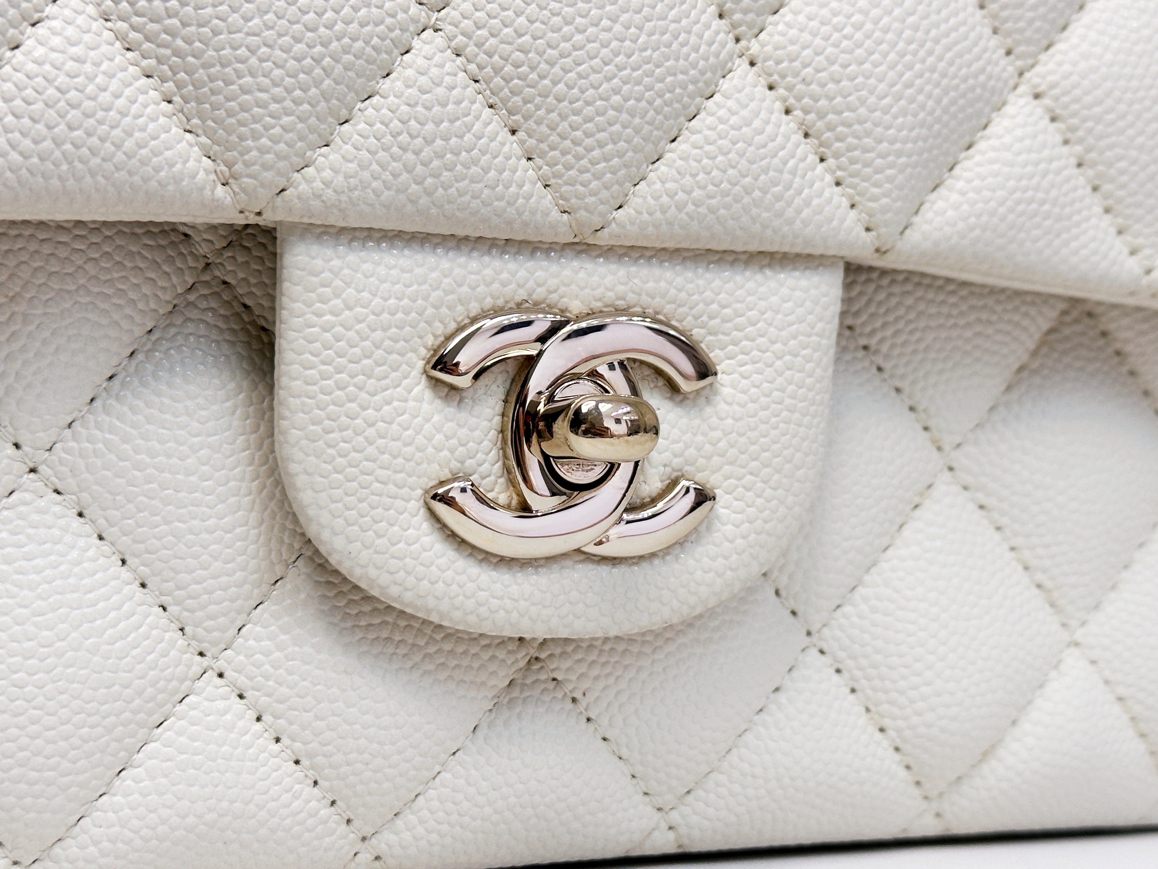 Chanel Medium Caviar Classic Quilted Double Flap White Light Beige Bag LGHW L45J microchip