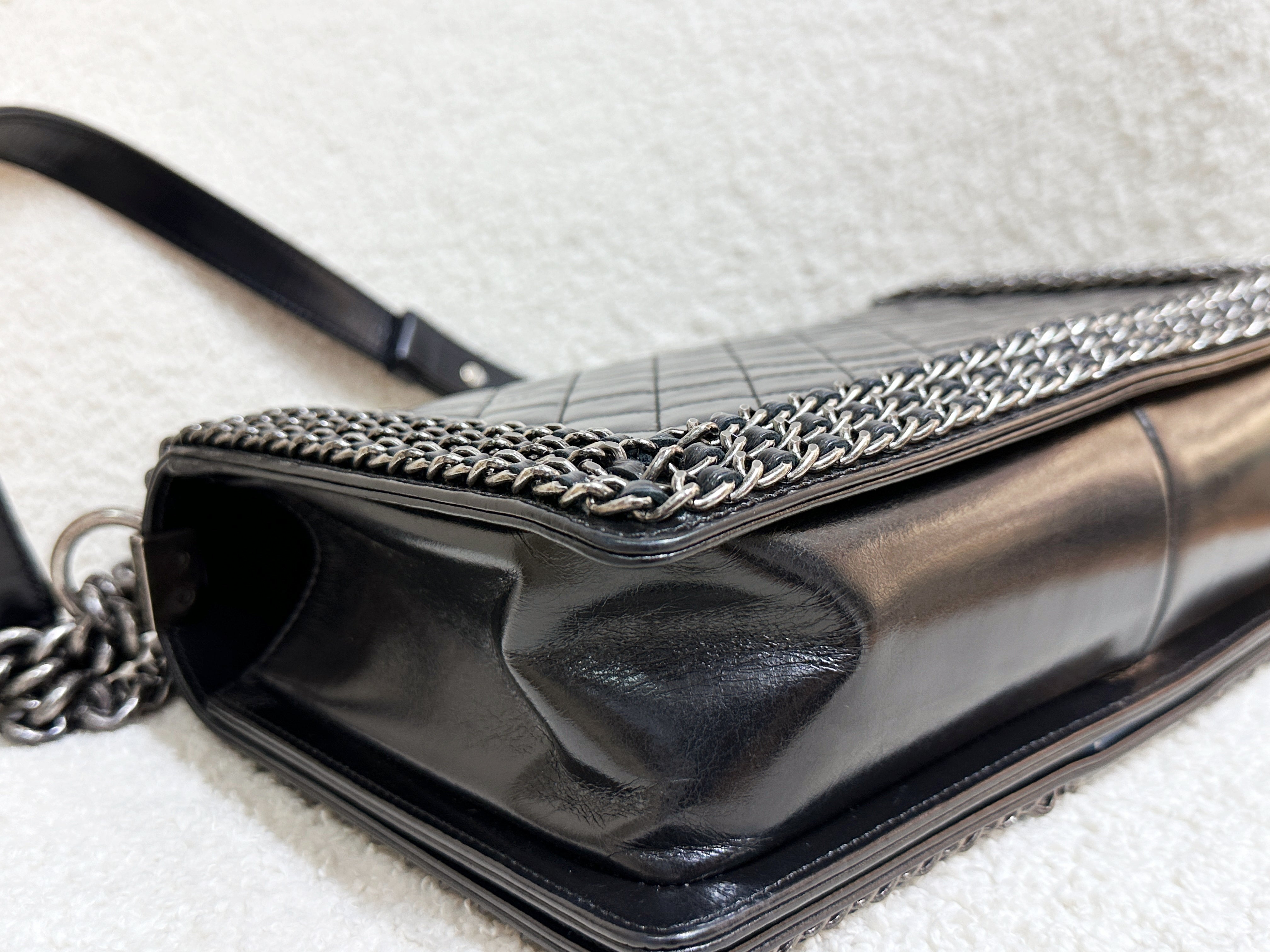 Chanel Boy Black Leather Chain Shoulder Bag 2099 holo card