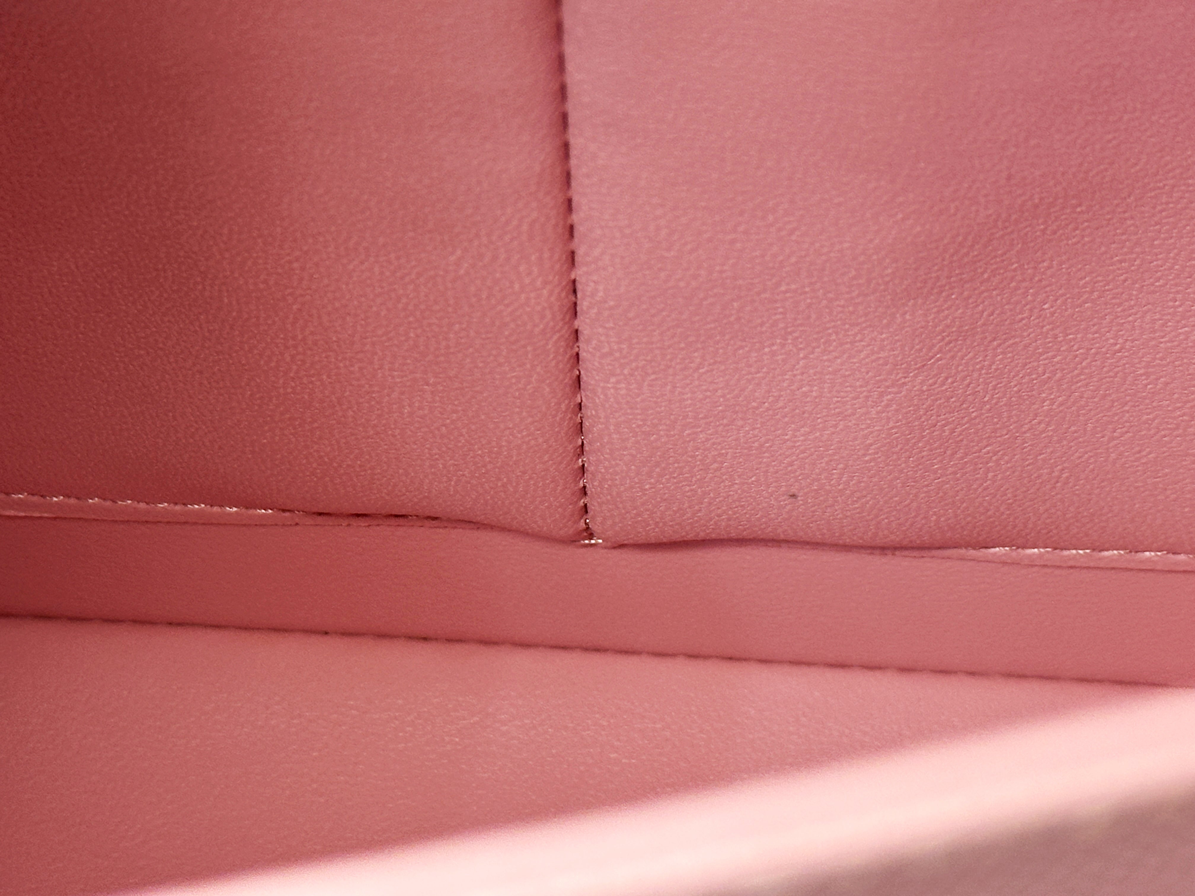 Chanel 22C Classic Quilted Medium Double Flap Bag Sakura Pink AKHX microchip