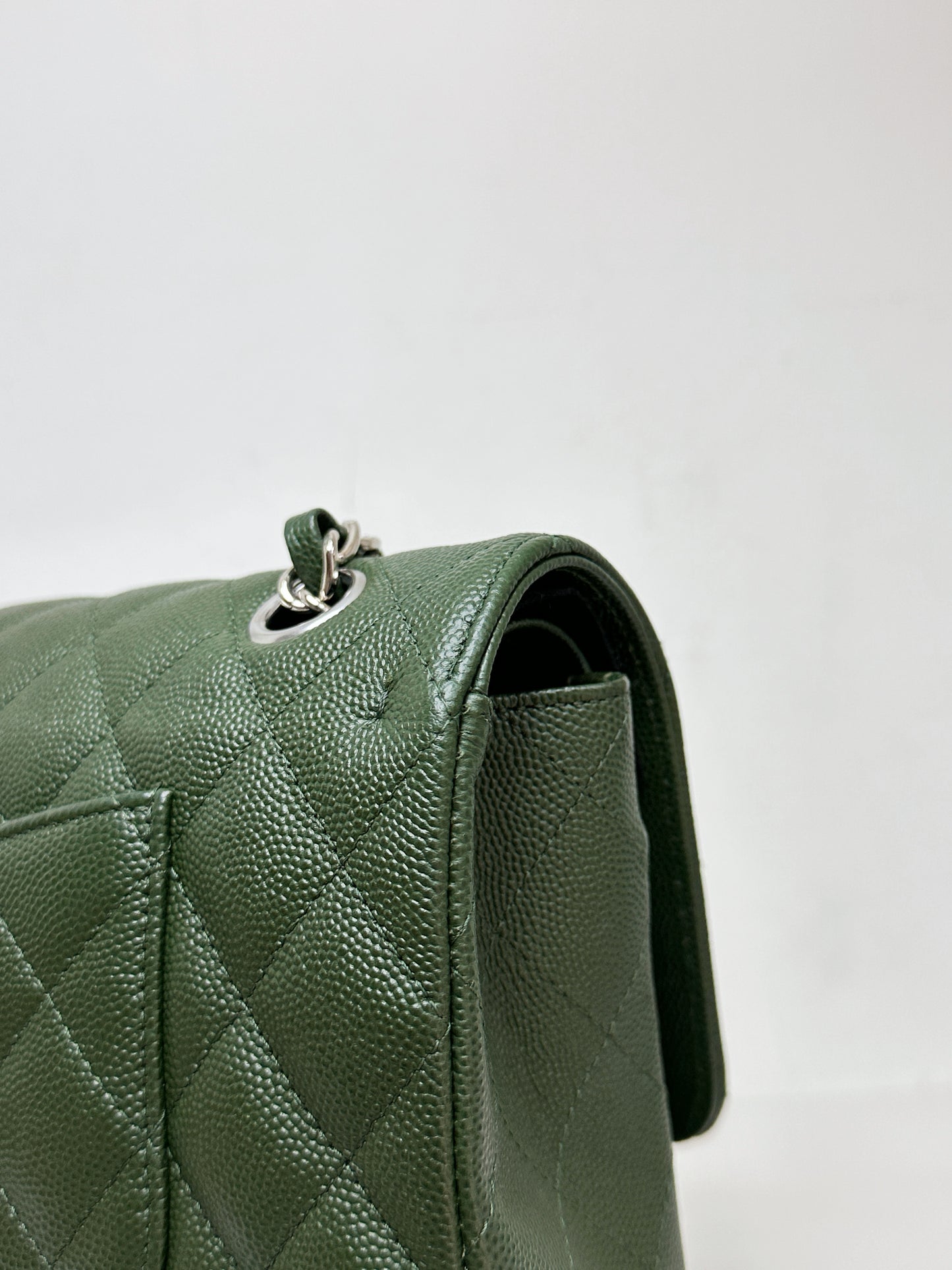 Chanel Medium Classic Quilted Double Flap Bag Green 2517 holo