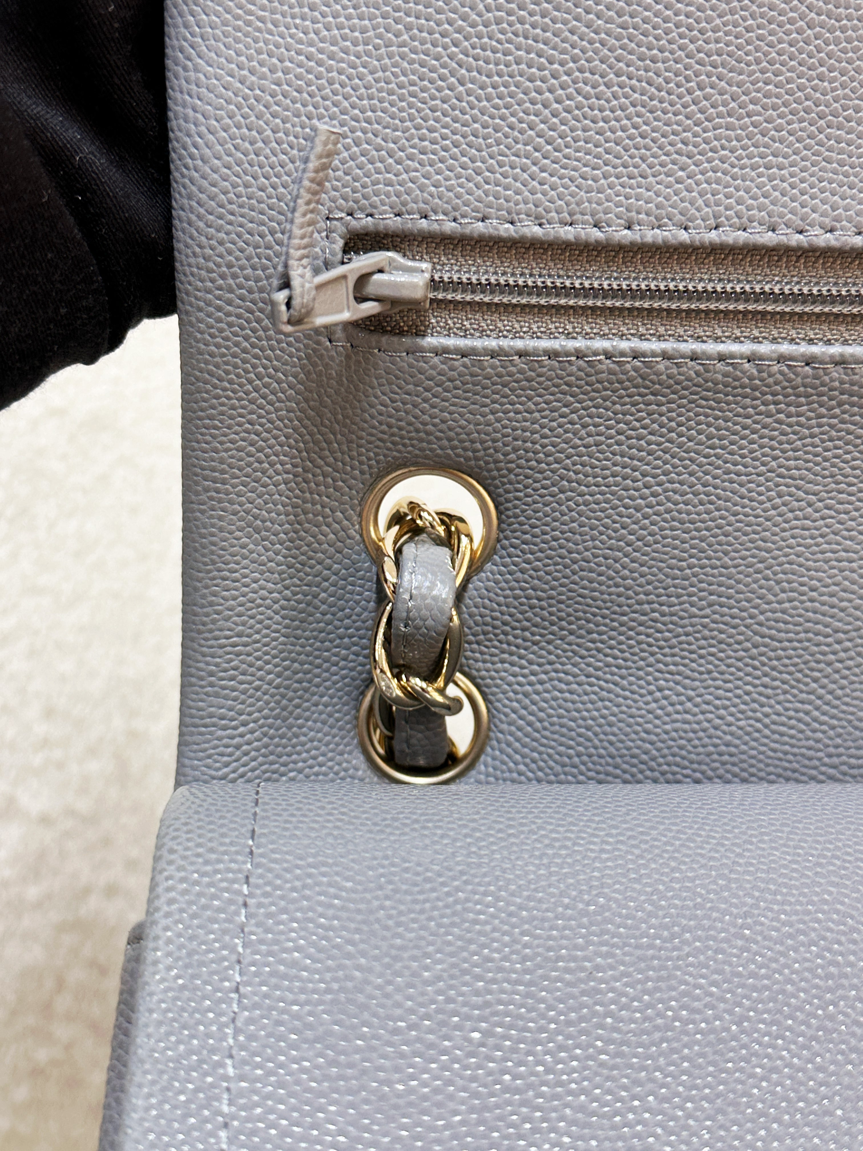 Chanel Jumbo Caviar Classic Quilted Double Flap Bag Light Grey LGHW 2910 holo card