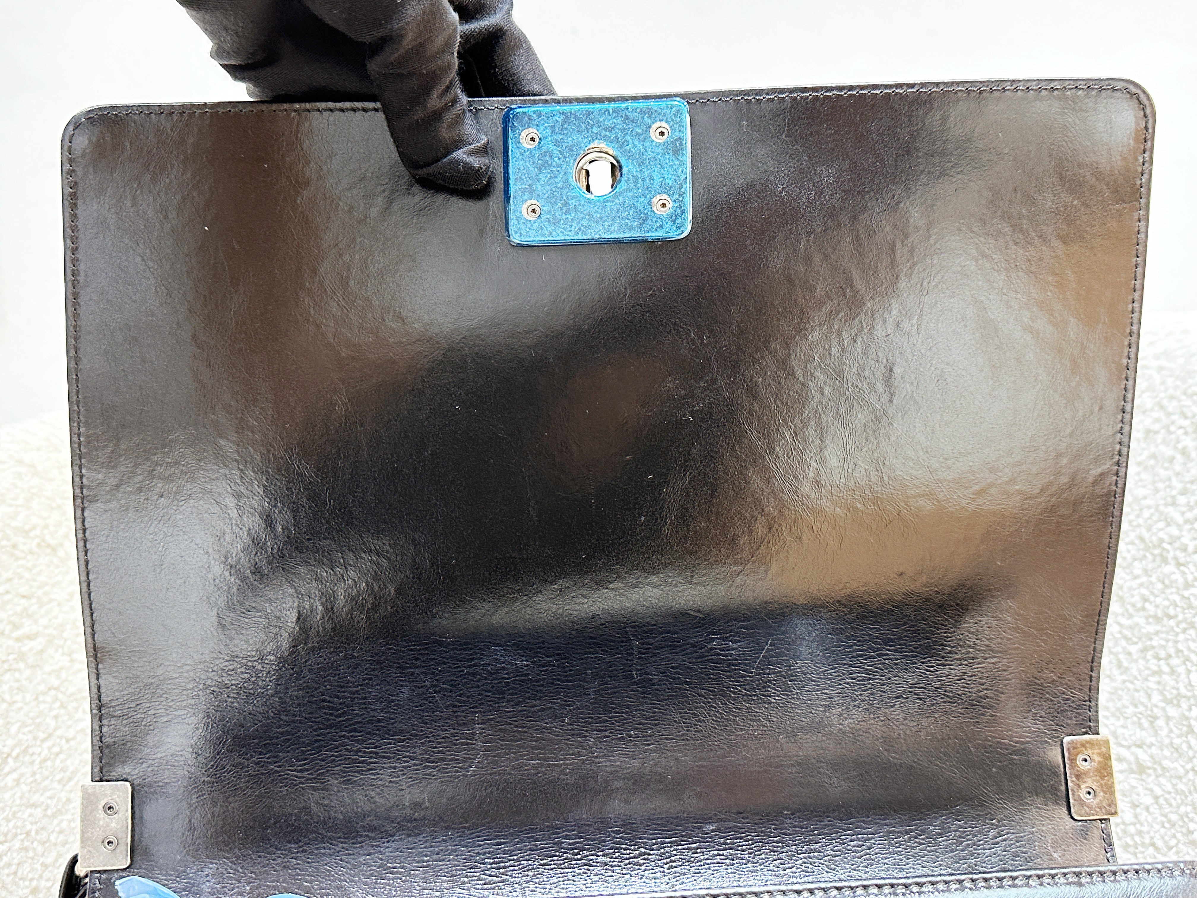 Chanel Boy Black Leather Chain Shoulder Bag 2099 holo card