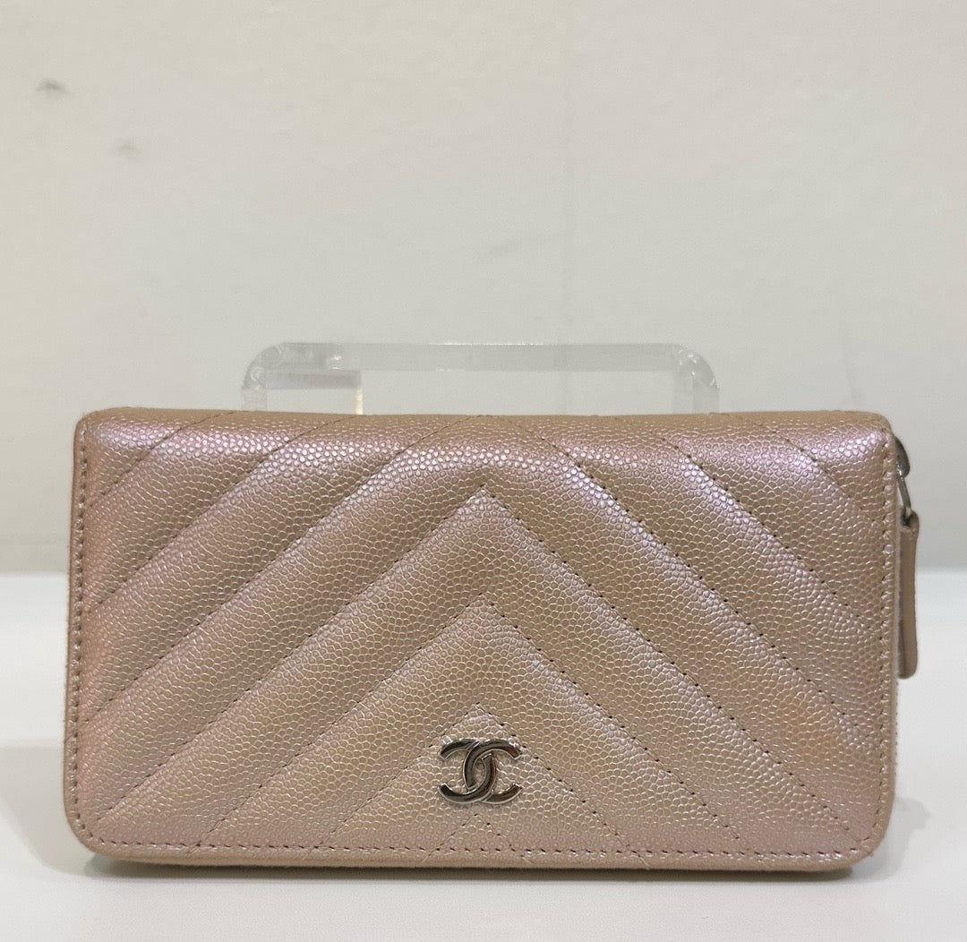 Chanel 17B rosegold classic zip wallet 2459 holo card