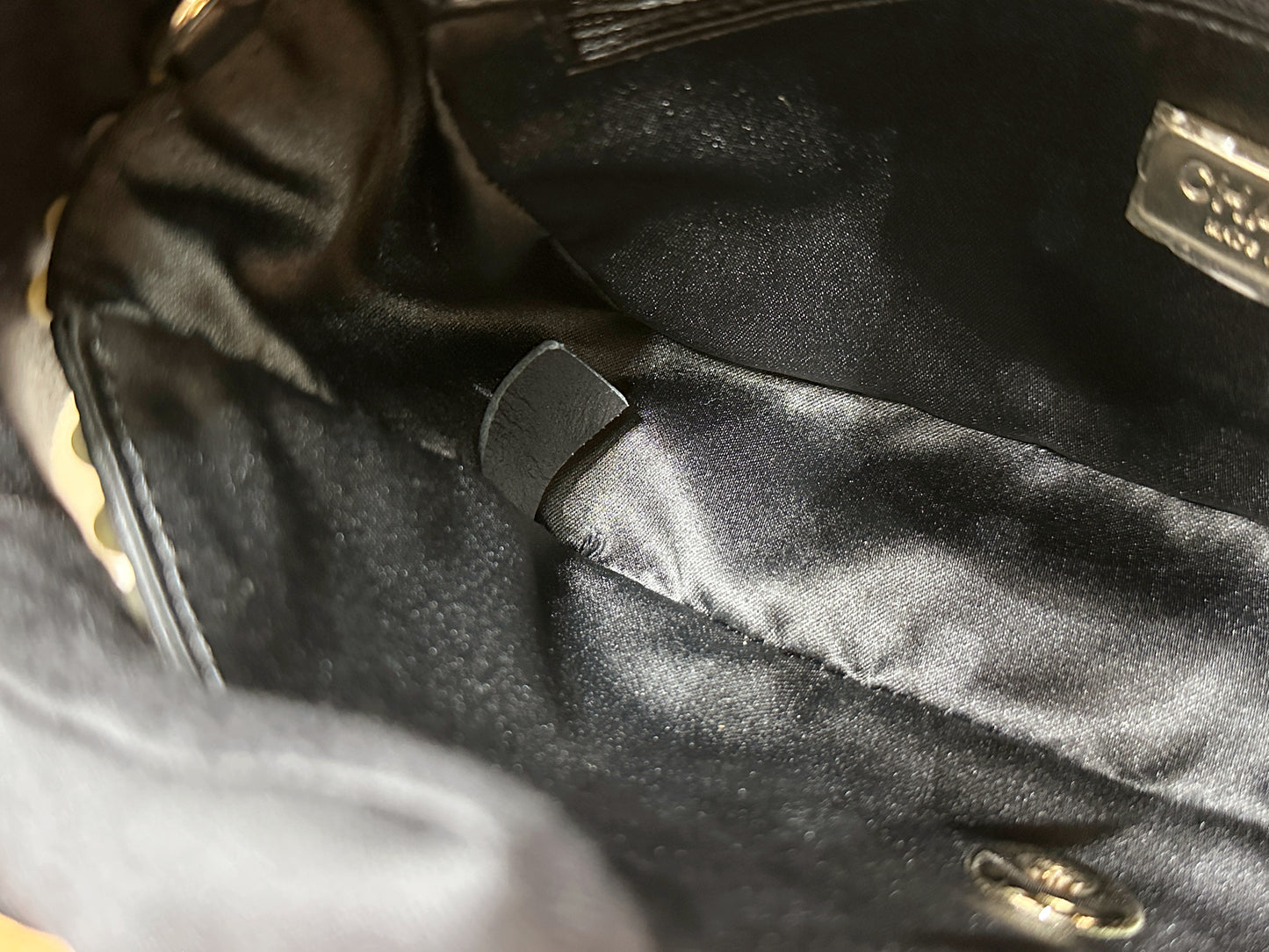 Chanel 19S Pearl On Flap Mini Rectangular Bag LGHW 2750 holo card