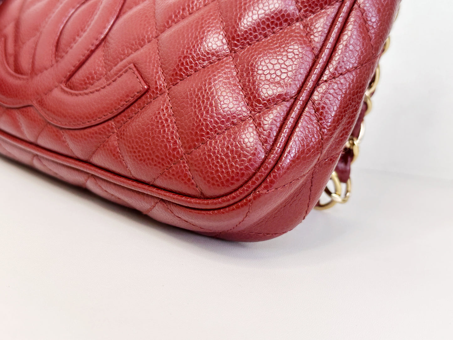 Chanel Small Caviar Quilted Pochette Shoulder Bag Red GHW