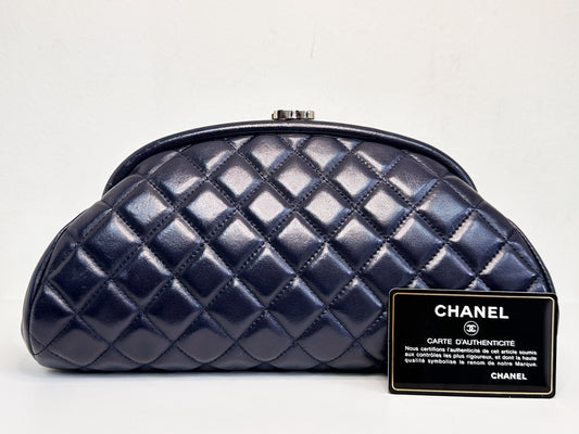 Chanel Quilted Timeless Kisslock Clutch Navy Blue Lambskin SHW 1890 holo card