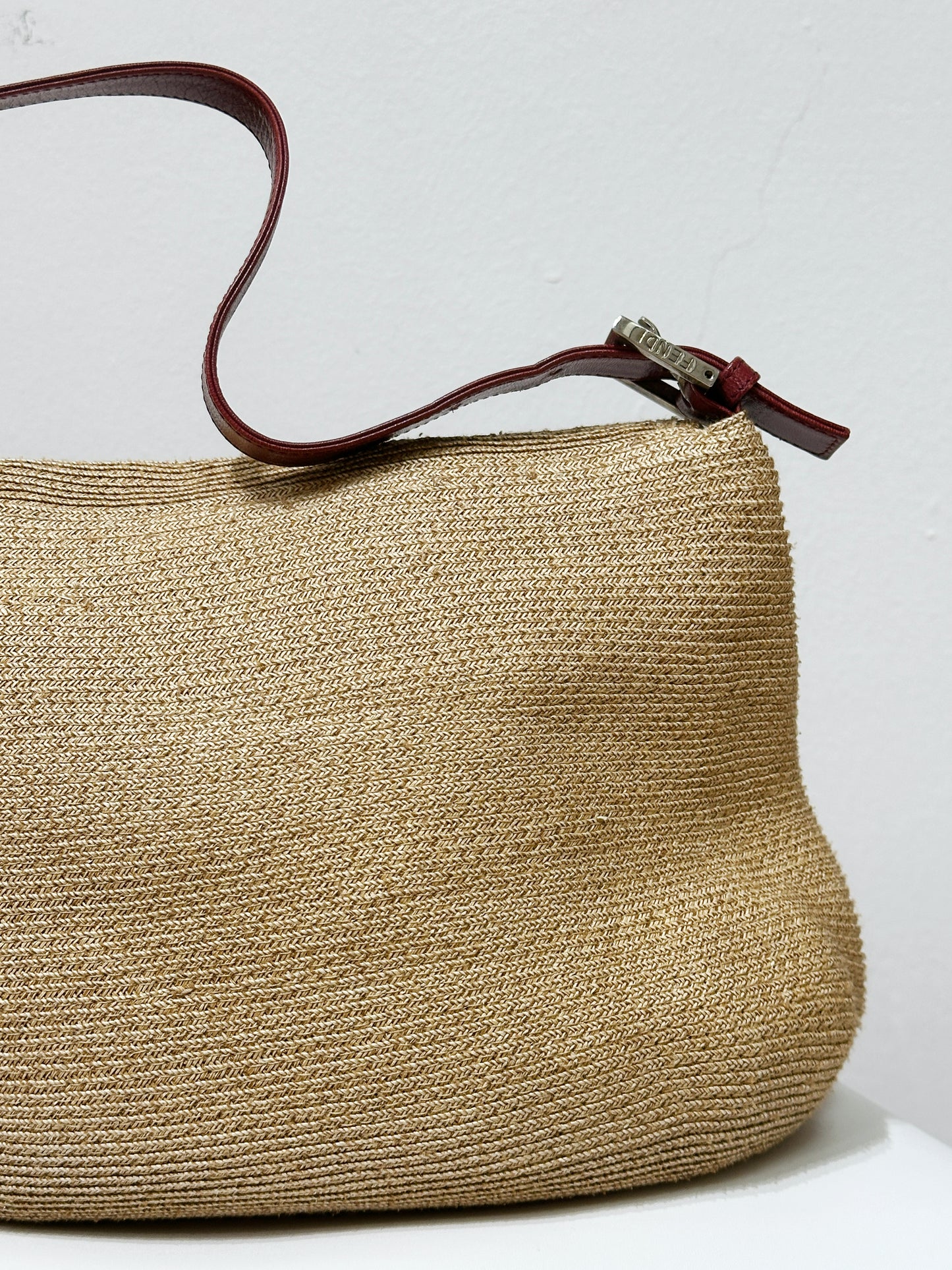 Fendi Mamma Baguette Raffia Straw Shoulder Bag Red Leather Strap