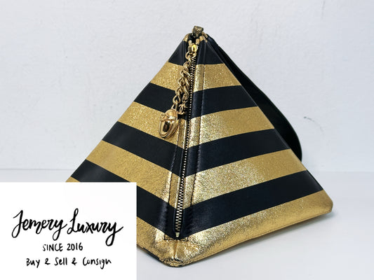 Chanel Metallic Lambskin CC Kheops Pyramid Bag Gold Black 2809 holo