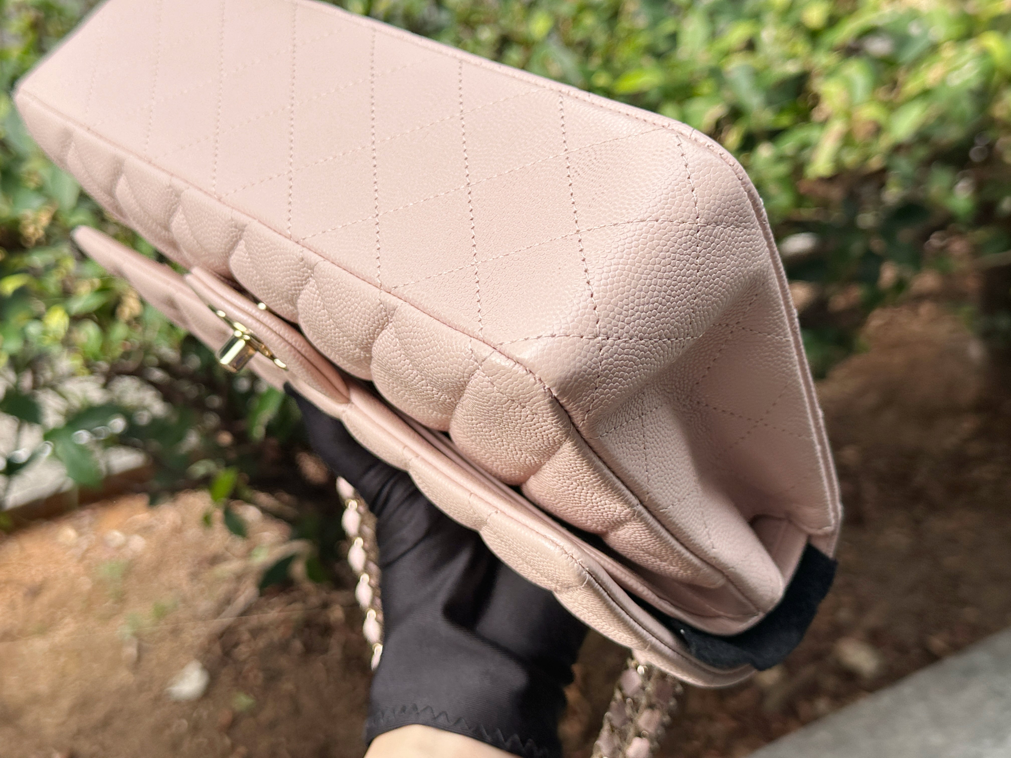 Chanel Medium Caviar Quilted Double Flap Light Pink 21ＣOutside