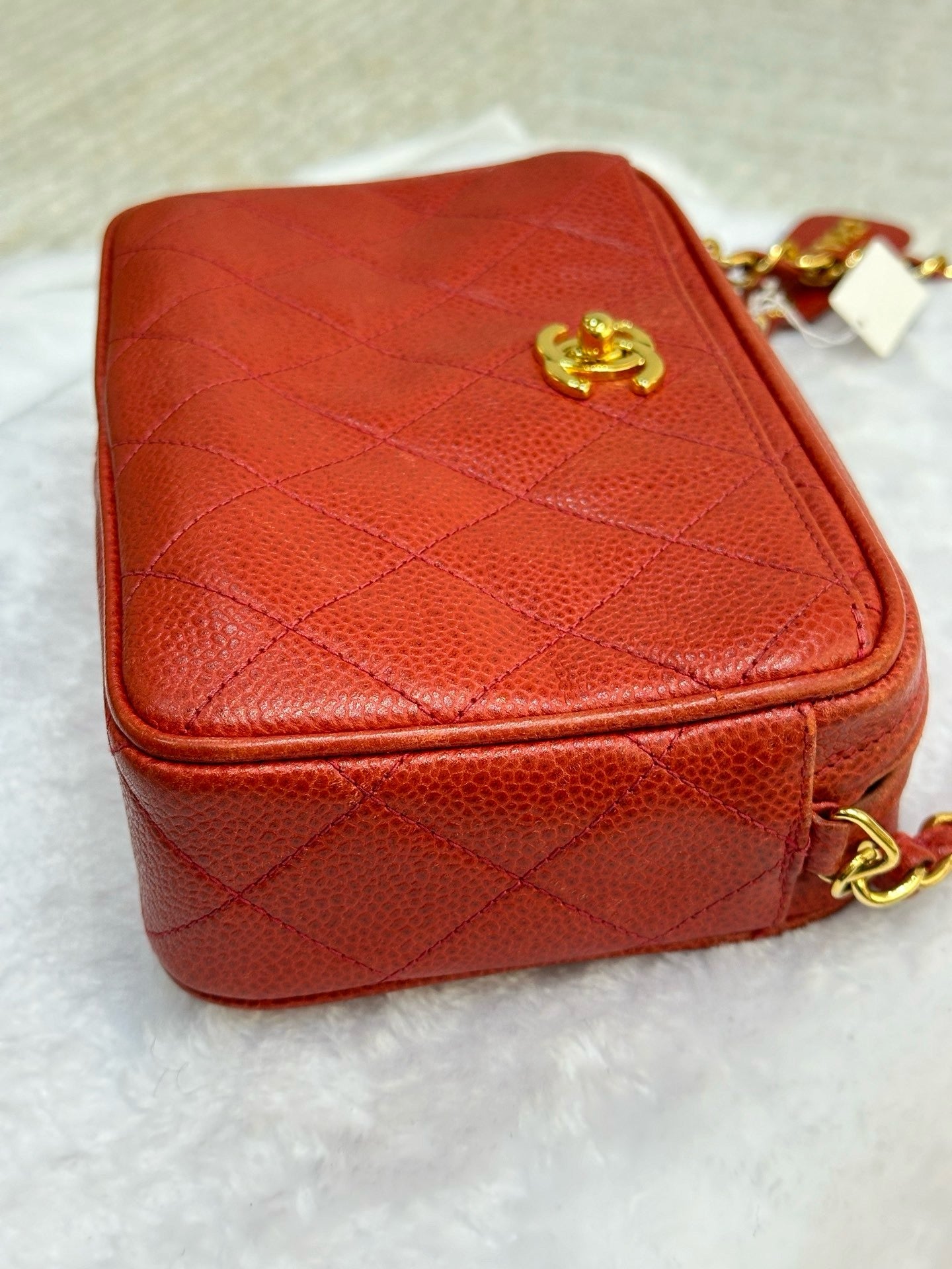 Chanel Caviar Quilted Camera Case Red