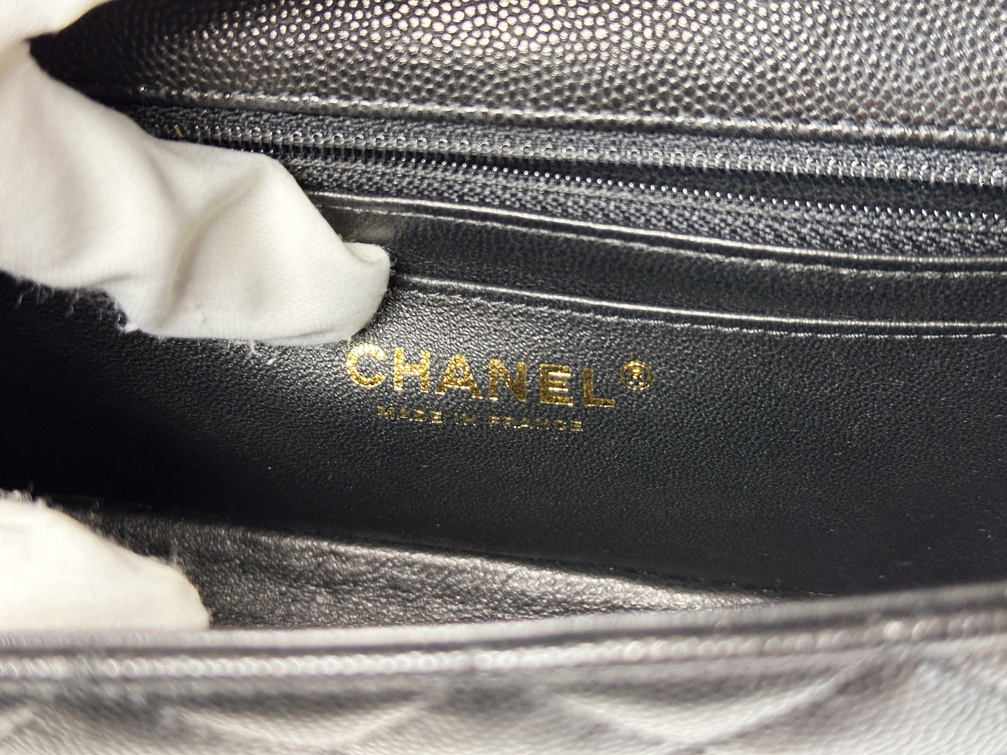 Chanel Caviar Classic Quilted Mini Rectangular Flap black GHW 2353 holo card