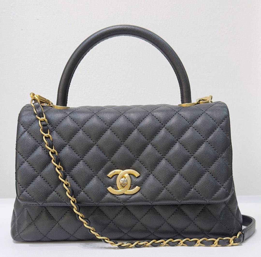 Chanel Medium Caviar Quilted Coco Handle Flap Black GHW 25 holo card