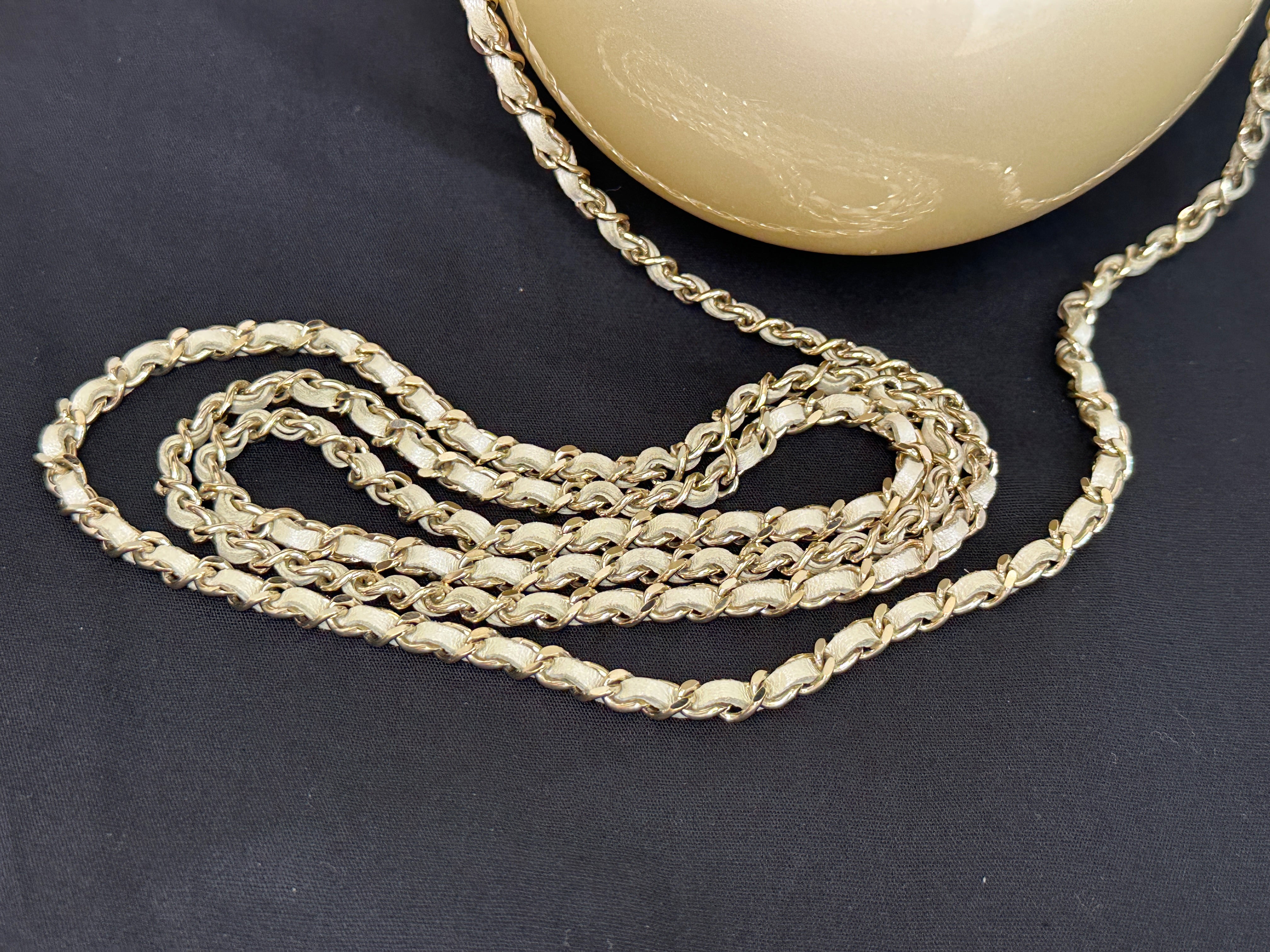 Chanel 15C Round Pearl Plexiglass Minaudiere