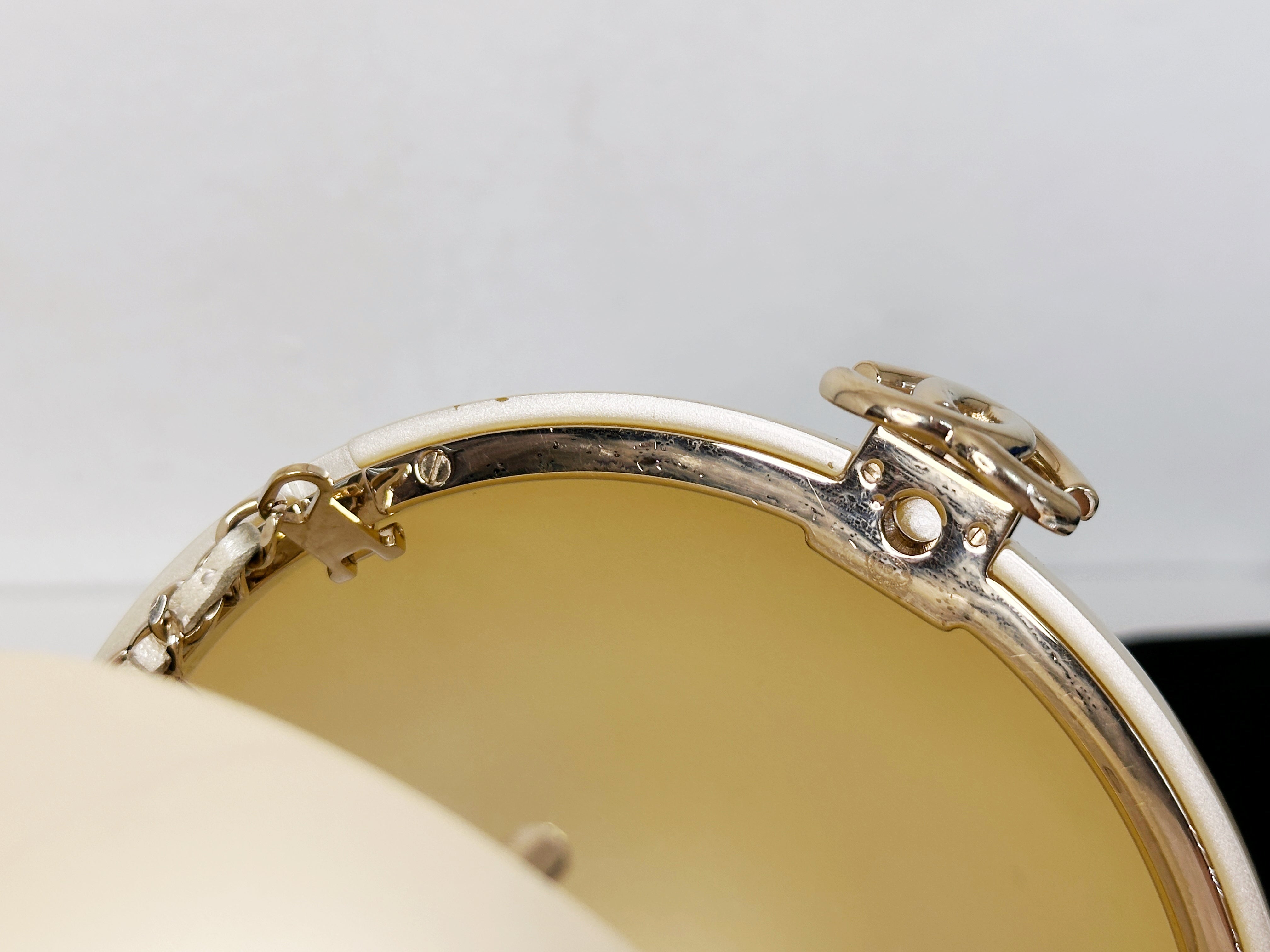 Chanel 15C Round Pearl Plexiglass Minaudiere