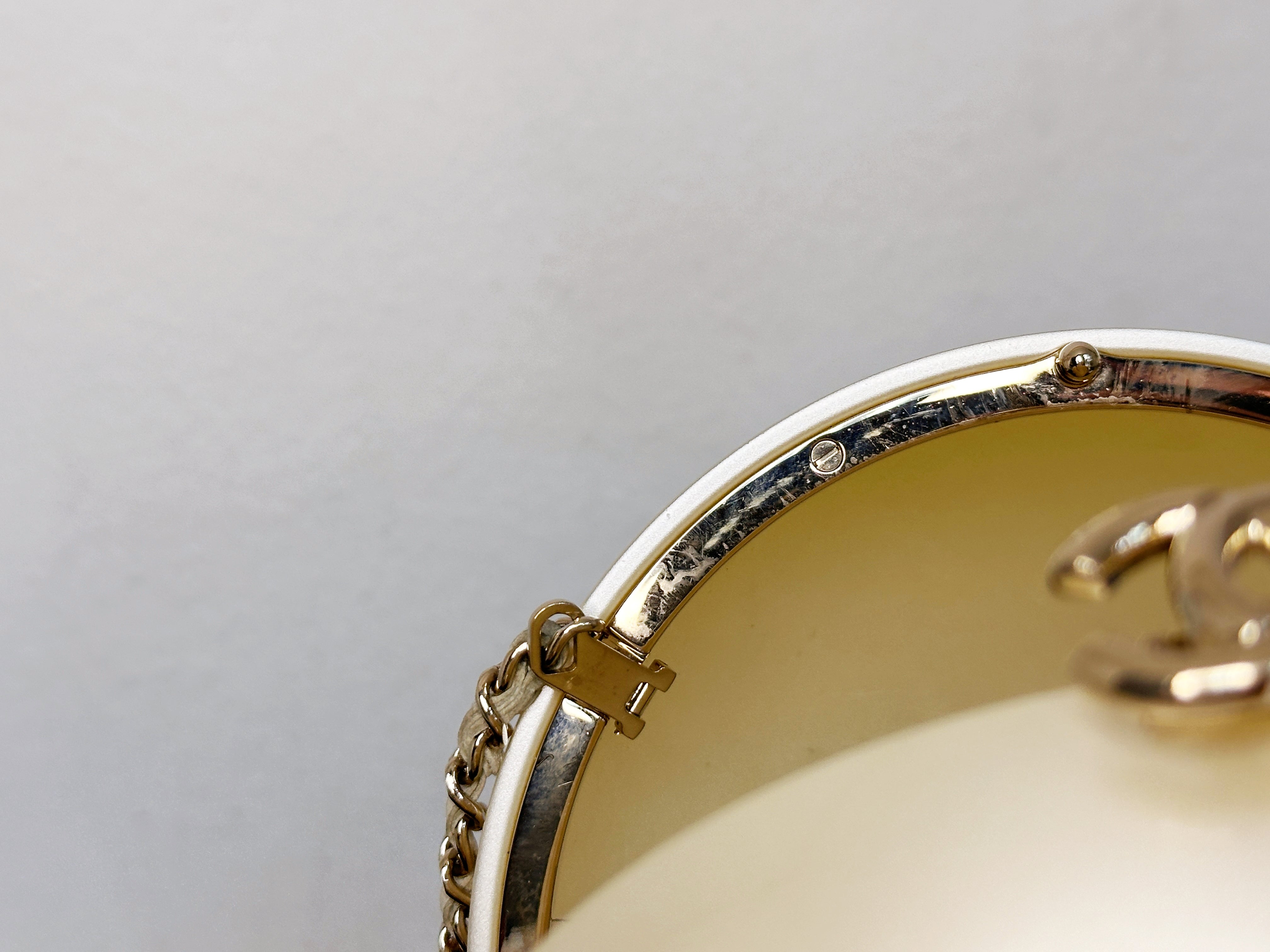 Chanel 15C Round Pearl Plexiglass Minaudiere